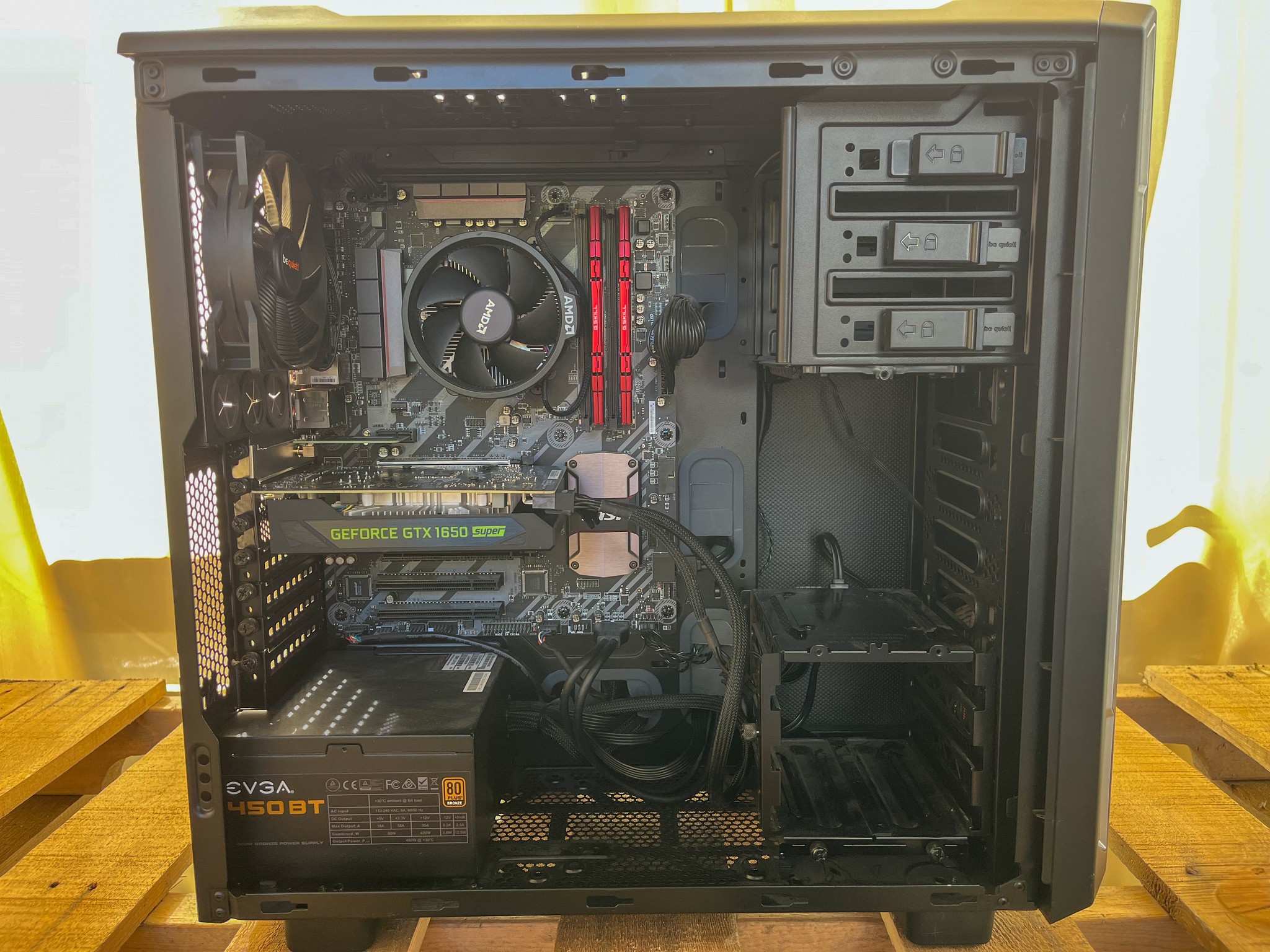 Stealth Black Gaming PC: GTX 1650 Super | Ryzen 5 3600