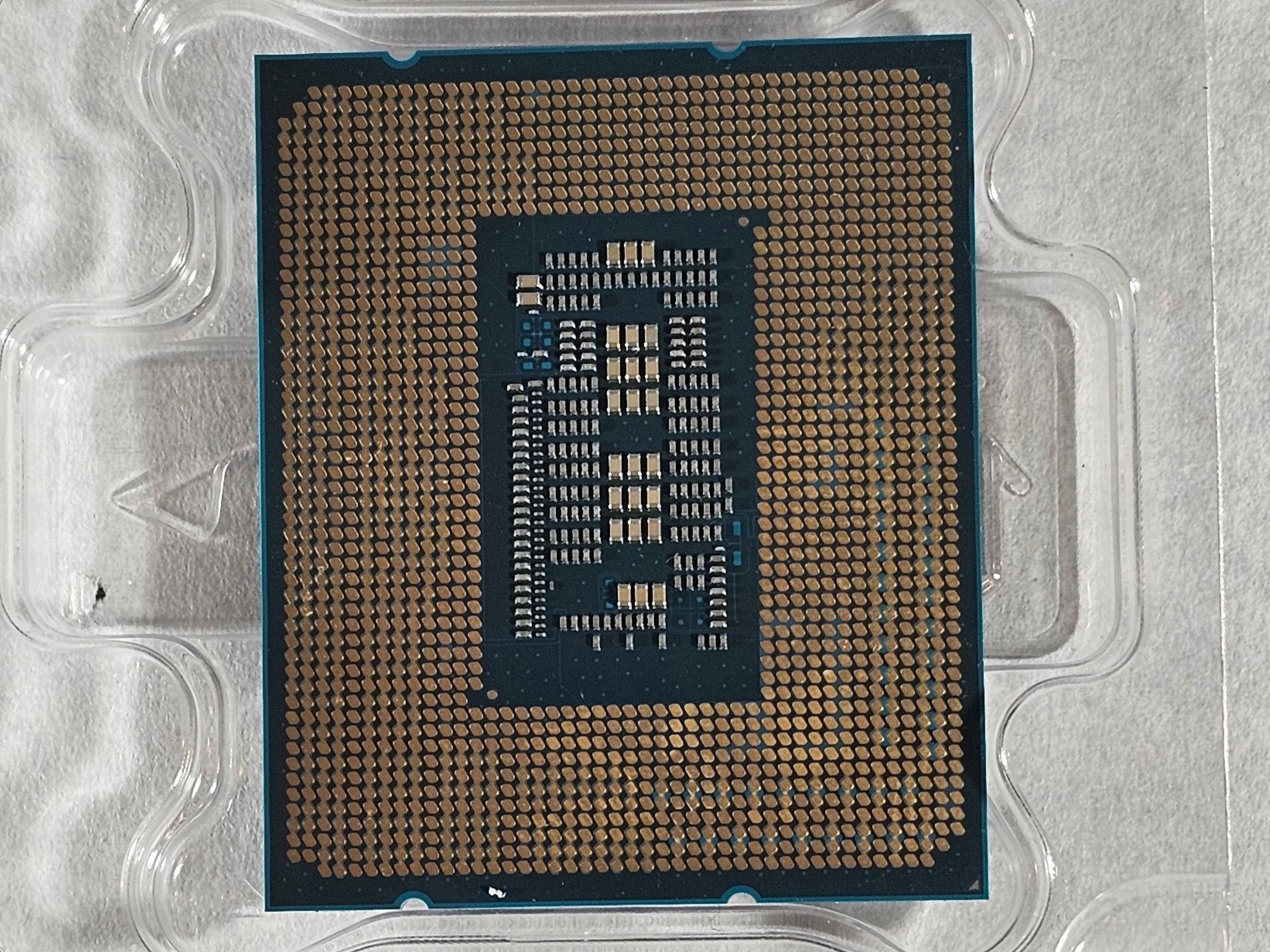 Intel Core i7-12700K LGA1700