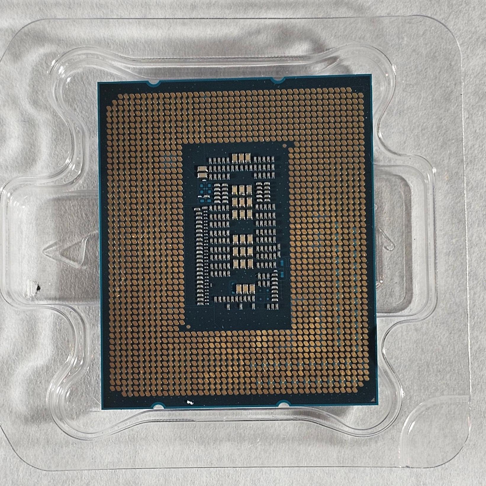 Intel Core i7-12700K LGA1700