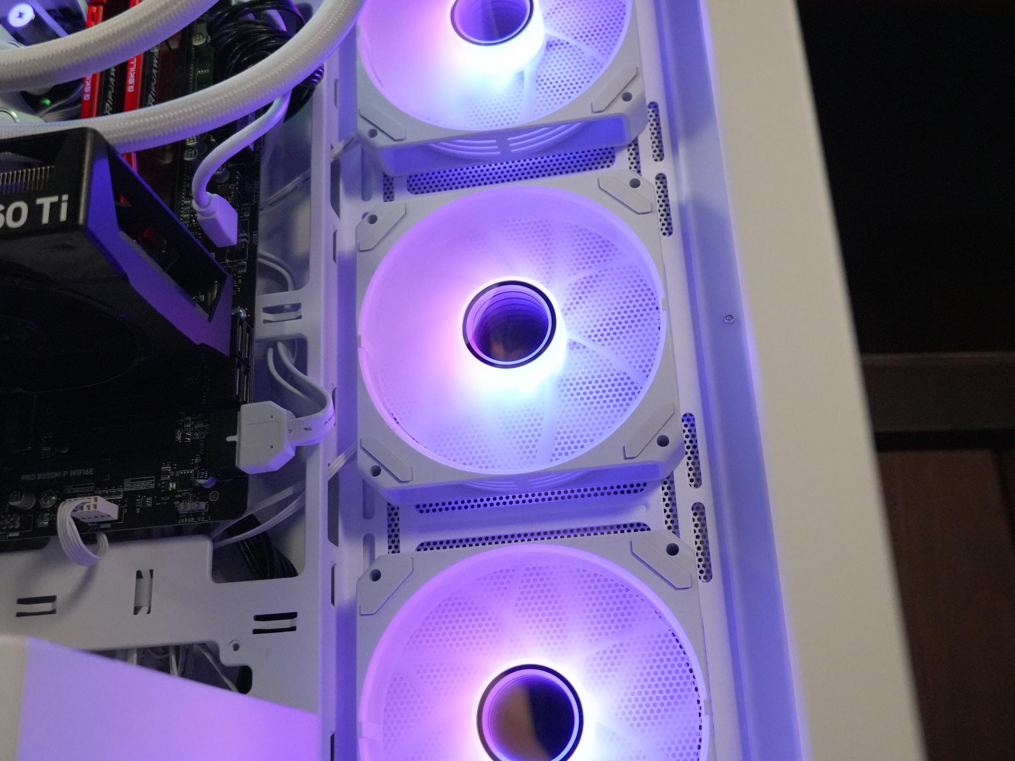 Escapism | RTX 5060TI 8G | RYZEN 7 5800X | 16GB DDR4 | 500GB SSD | WINDOWS 11 PRO | WIFI & BT |