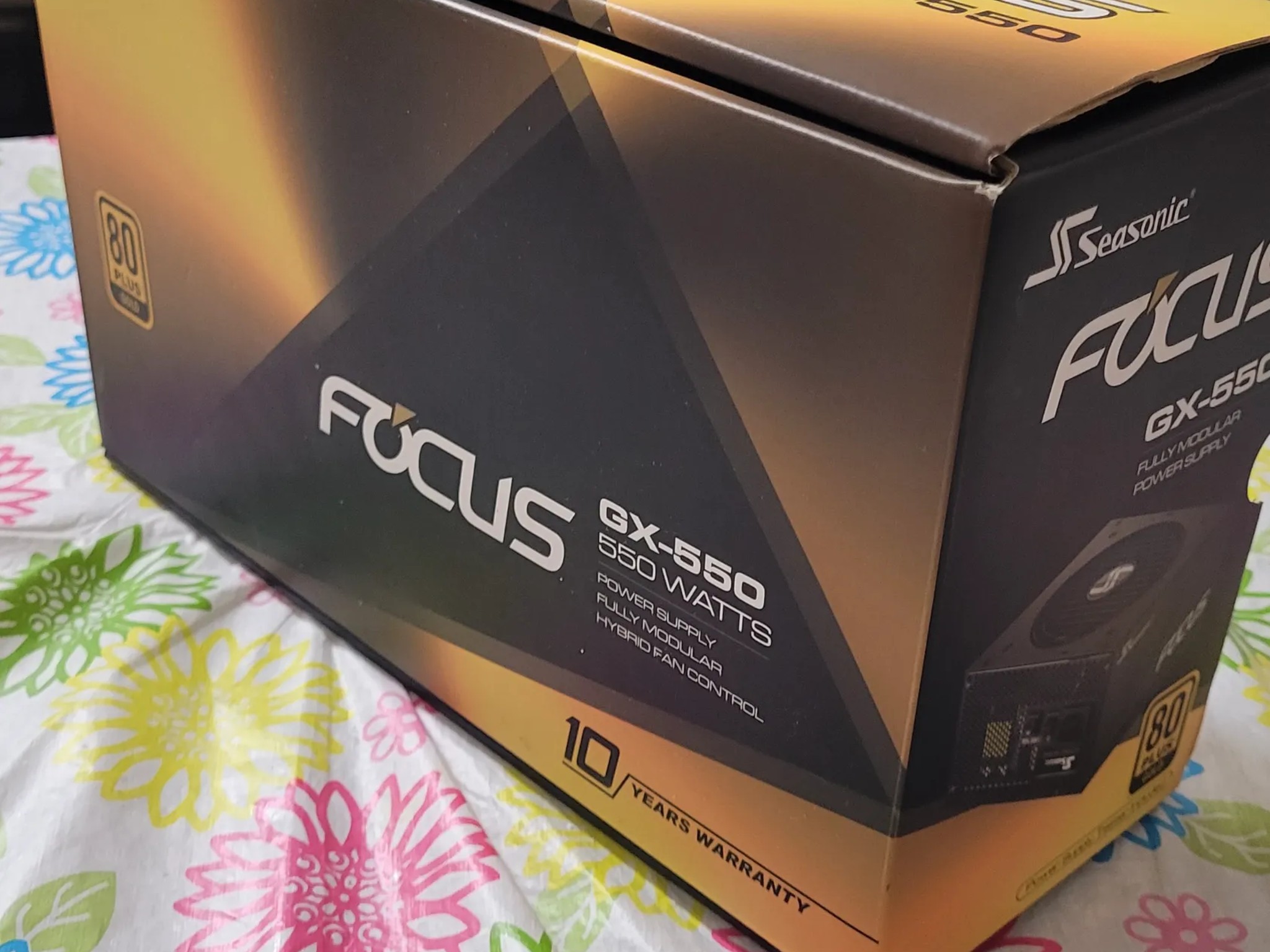 Seasonic FOCUS GX-550, 550W, Full-Modular, Fan Control in Fanless, Silent, and Cooling Mode