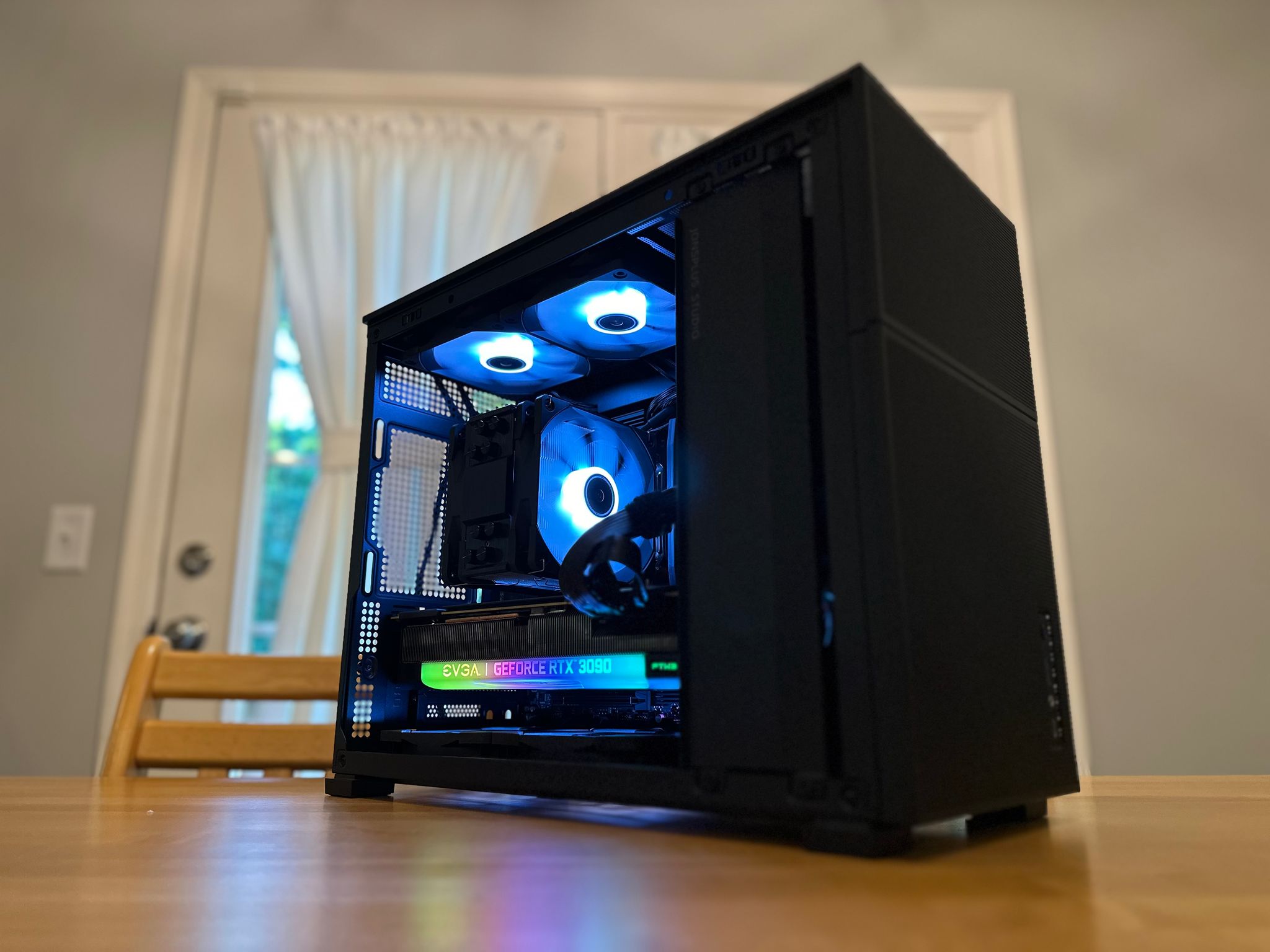 🎃😷| EVGA RTX 3090 FTW3 Ultra 24gb, AM5 7600x, 32gb DDR5, 2tb Gen 4.0 NVMe, Gaming and Streaming PC