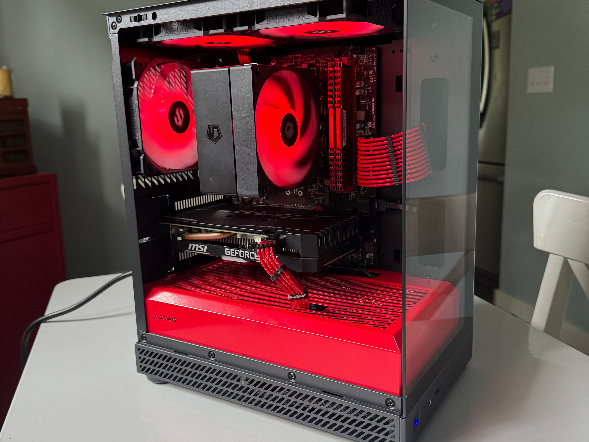 Red Reaper  | Custom Gaming PC | 1660 - R5 3600 - 16GB Ram - 1 TB SSD