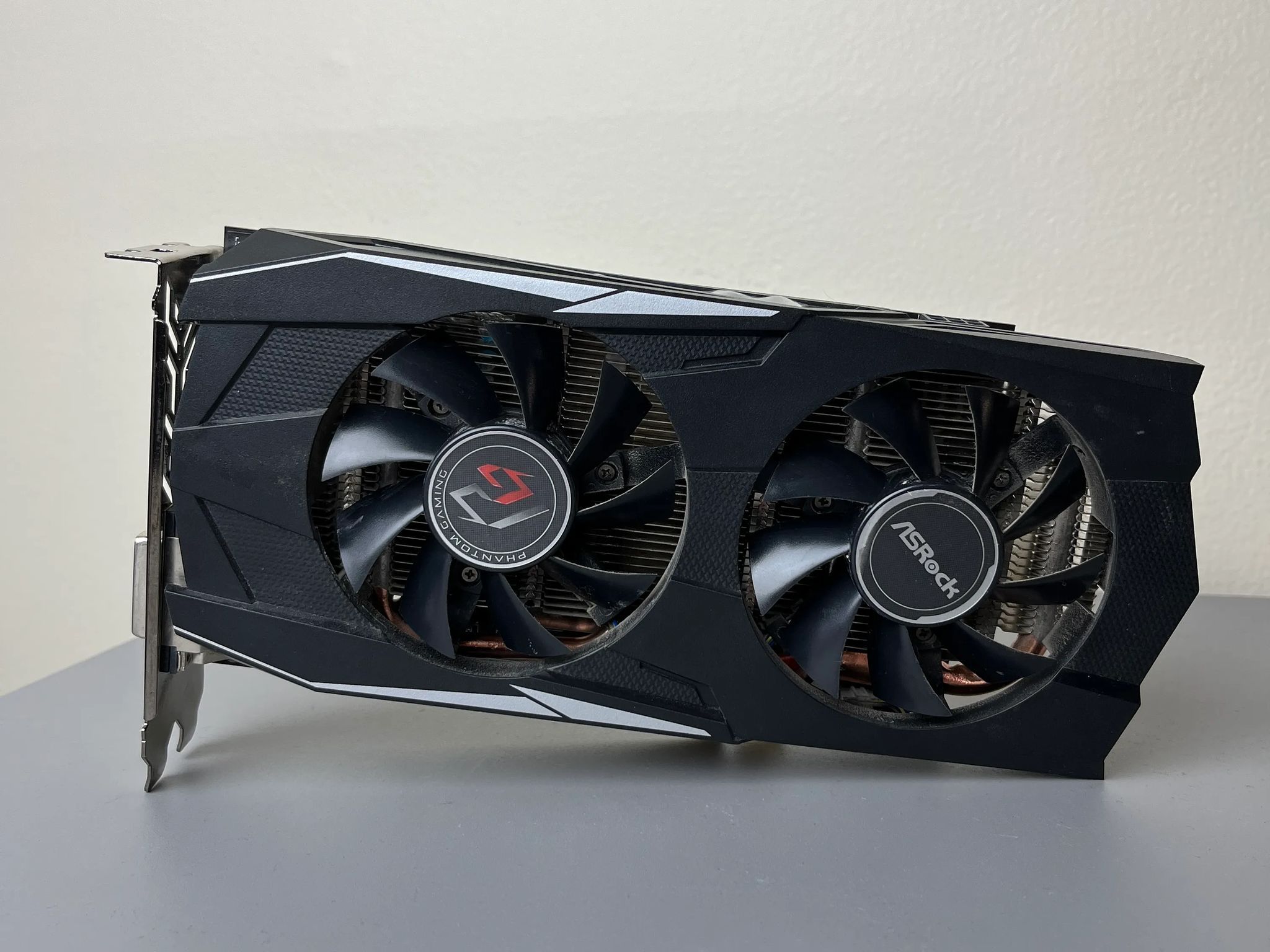 Phantom Gaming D Radeon™ RX570 8G OC