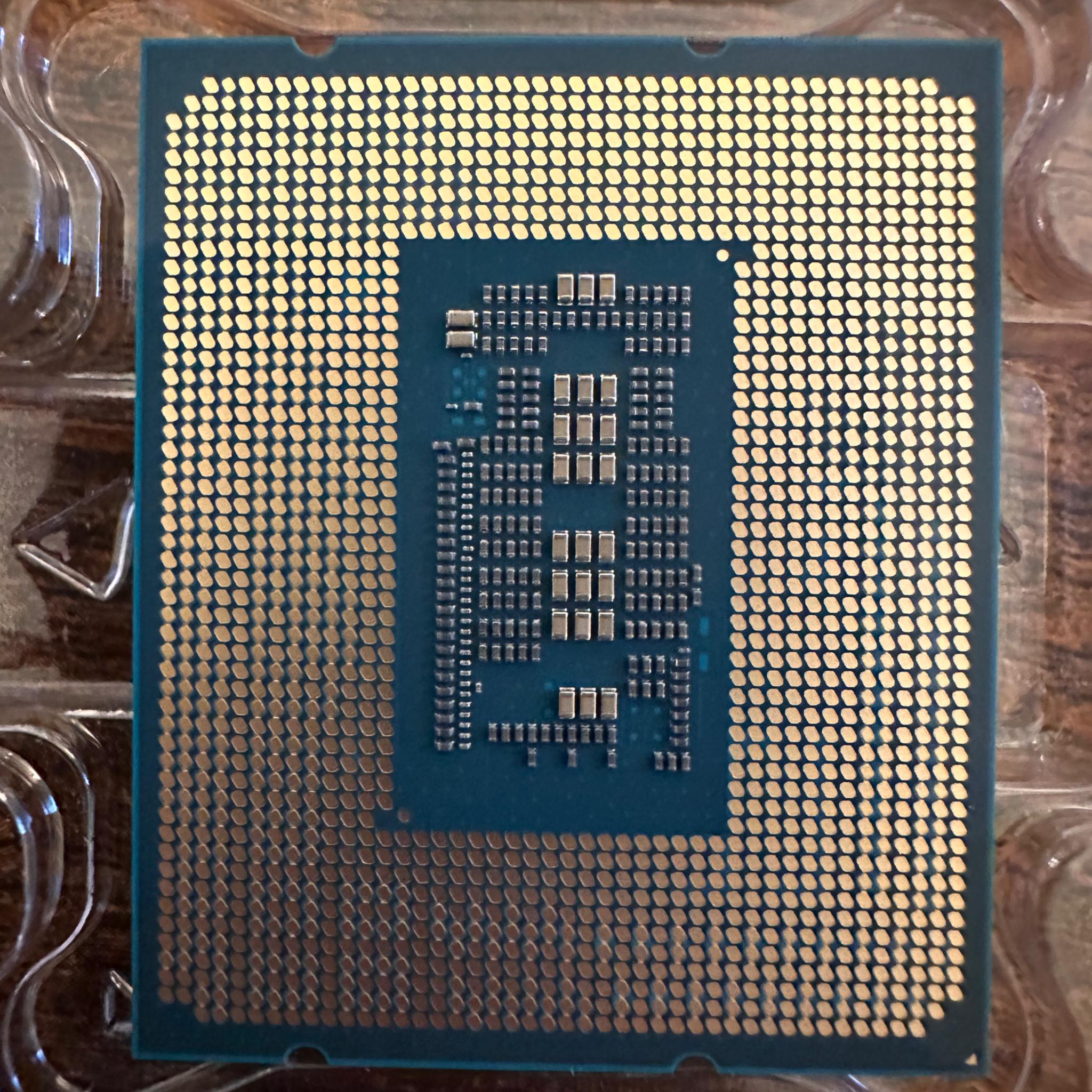 Intel Core i5-12600K CPU