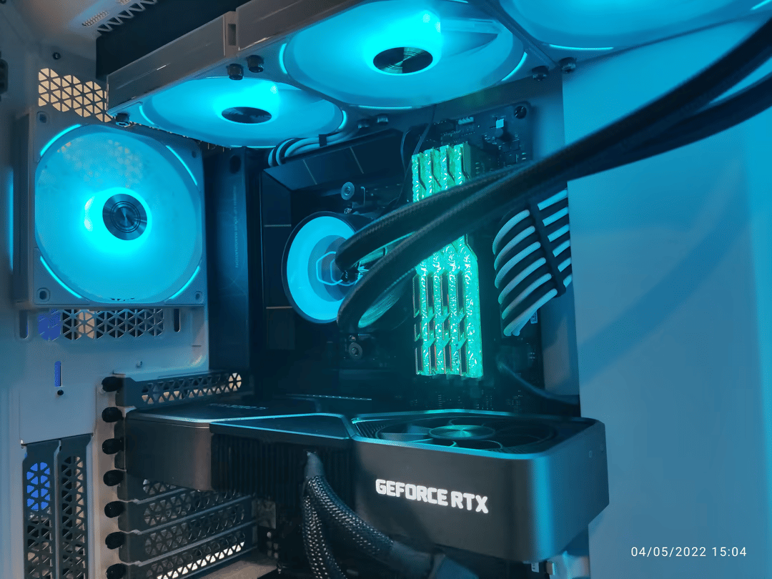 "The Divorce Lawyer" Ryzen 9 5800X | 3080 Ti FE | 32GB Ram | 1TB NVME
