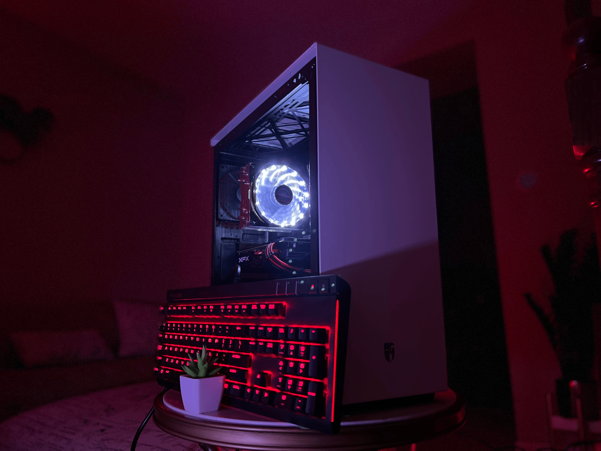 Handsome Rouge || Core i5-6400/RX 570 + Modded Keyboard Bundle