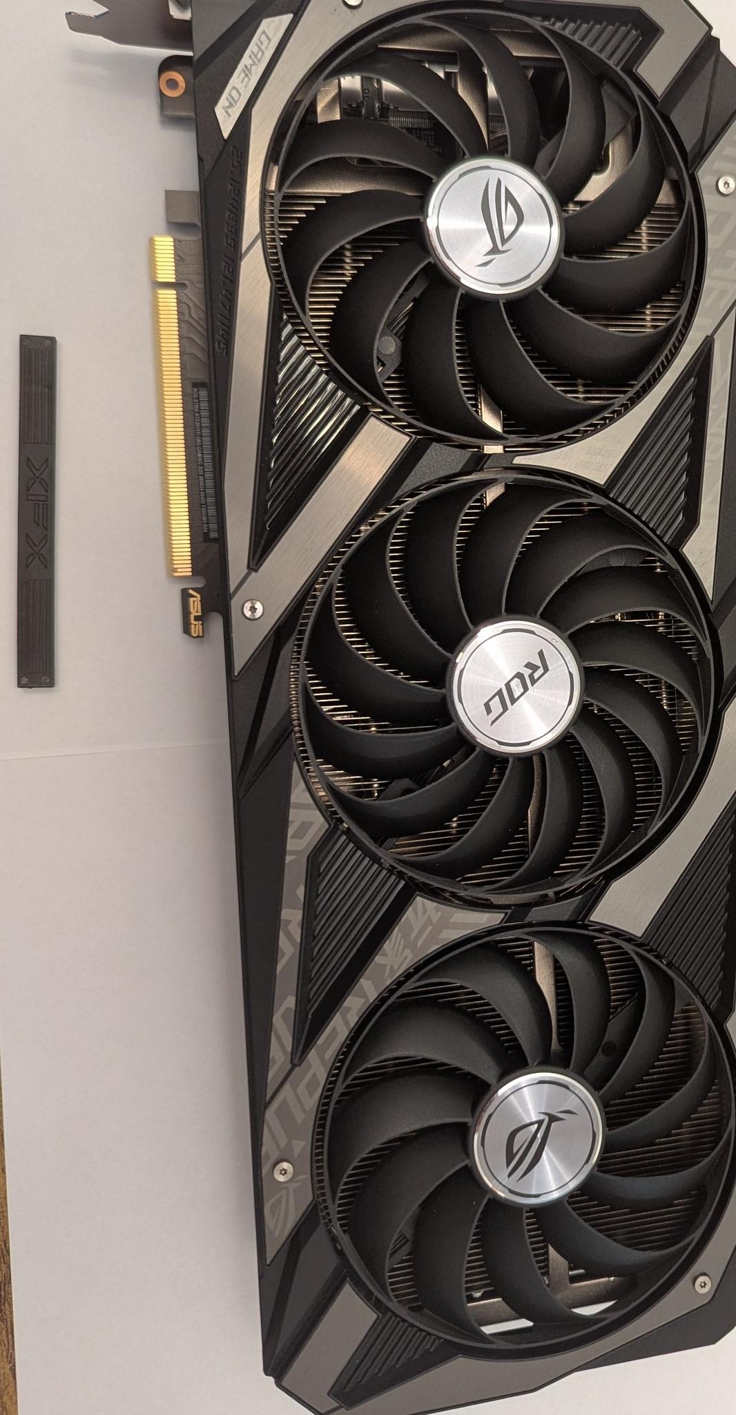 Asus ROG STRIX GAMING OC GeForce RTX 3070 Ti