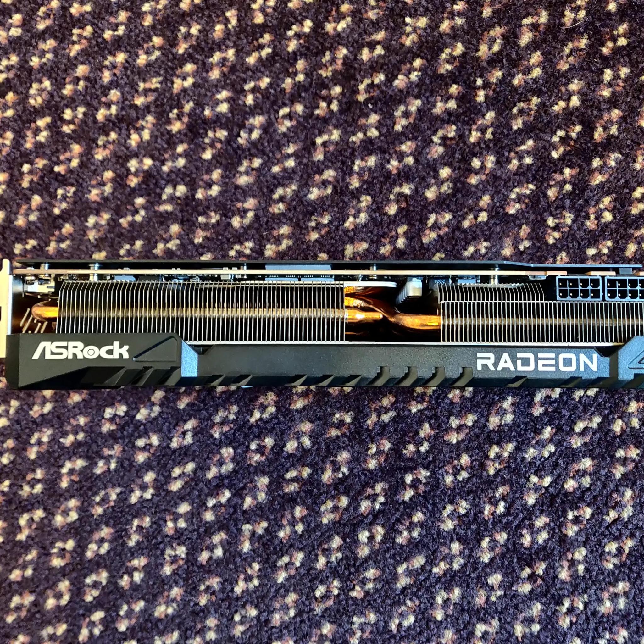 7800 XT ASRock Challenger Nearly New! SFF-friendly 267mm 16GB