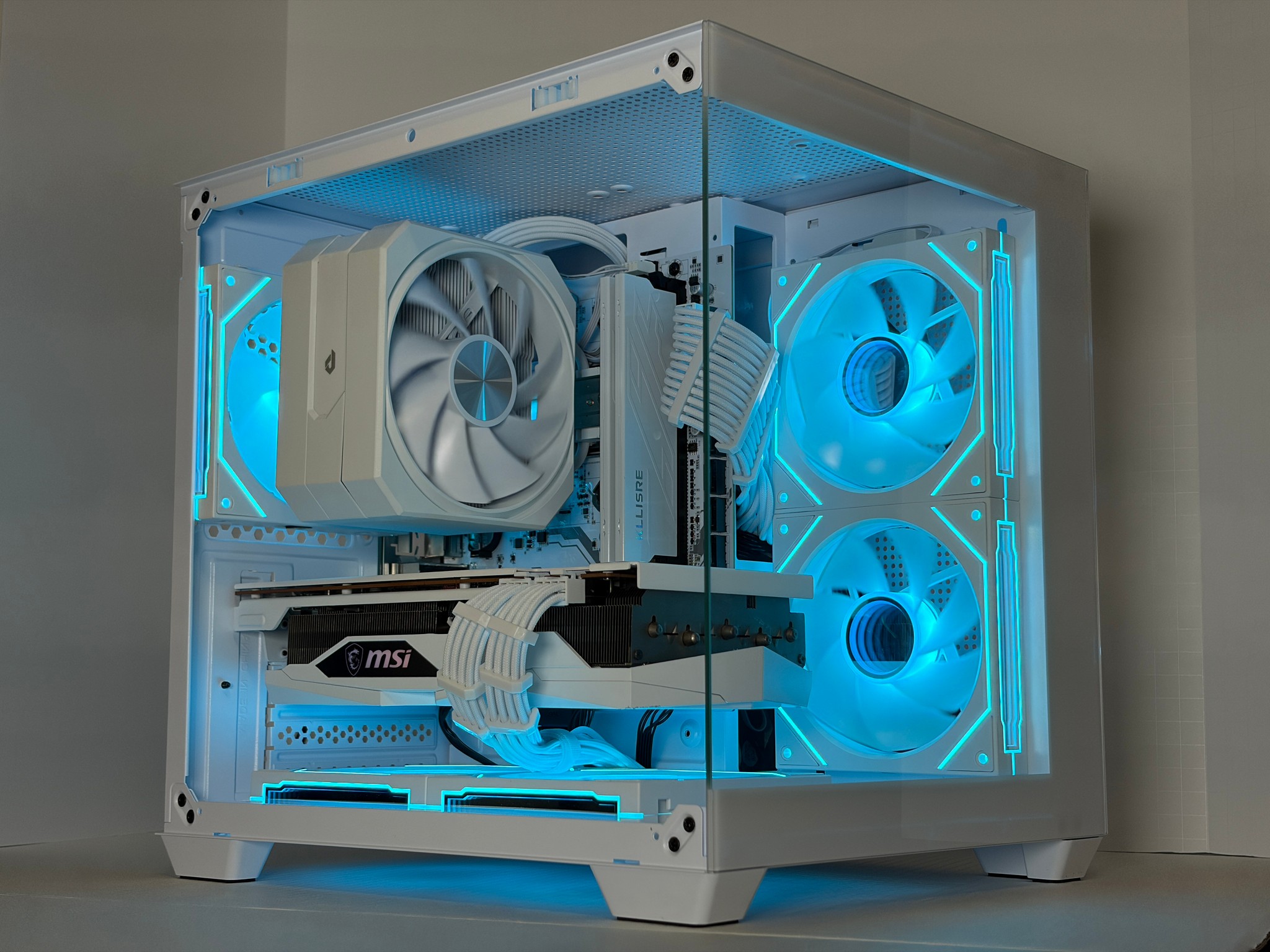🔥 Arctic Halo | RX 6700 XT + Ryzen 5 5600 | All-White Gaming PC | 16GB RAM