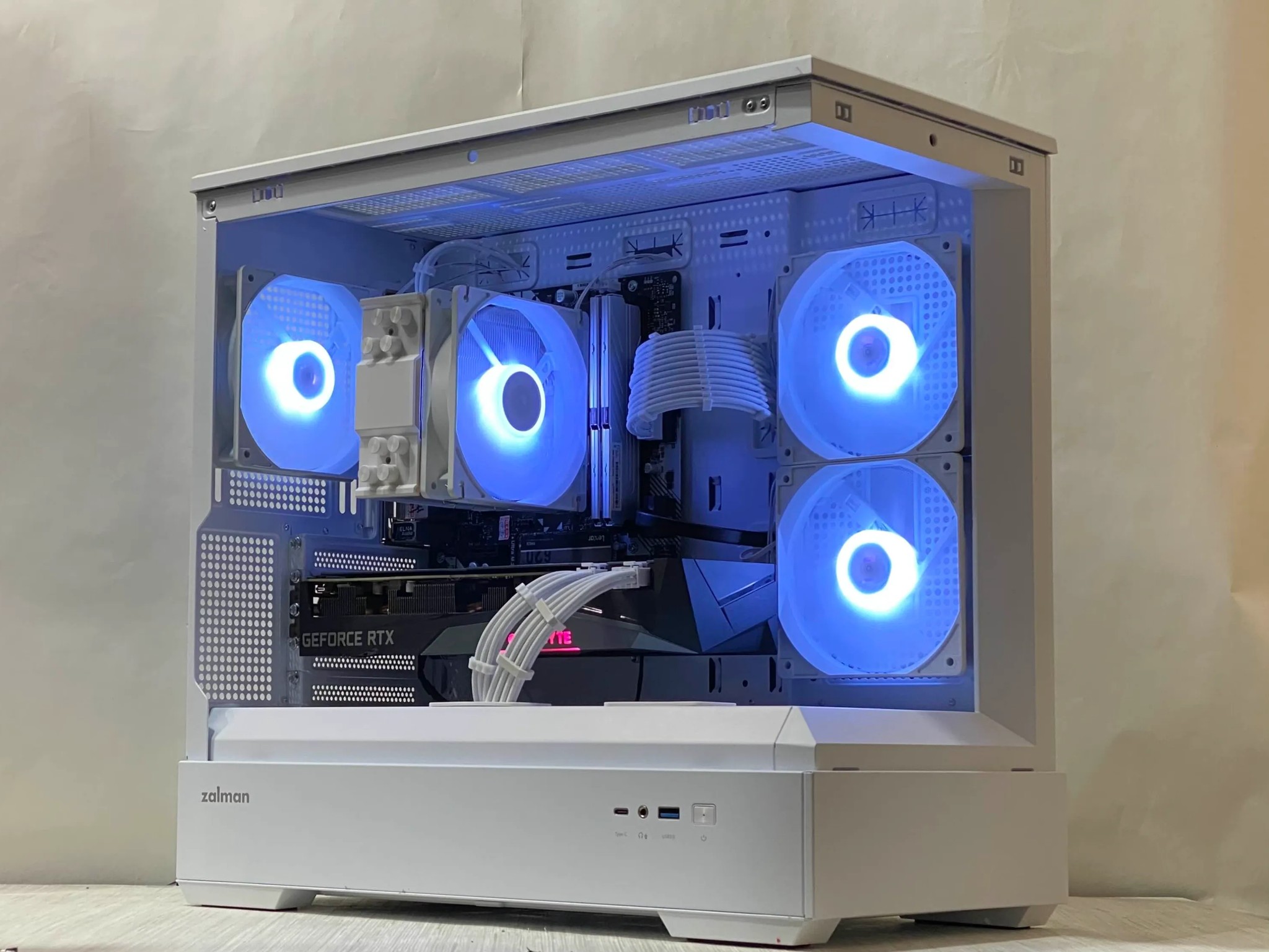 RTX 3070, Ryzen 5 5600, 16GB DDR4, 1TB NVMe SSD, WiFi - Gaming PC
