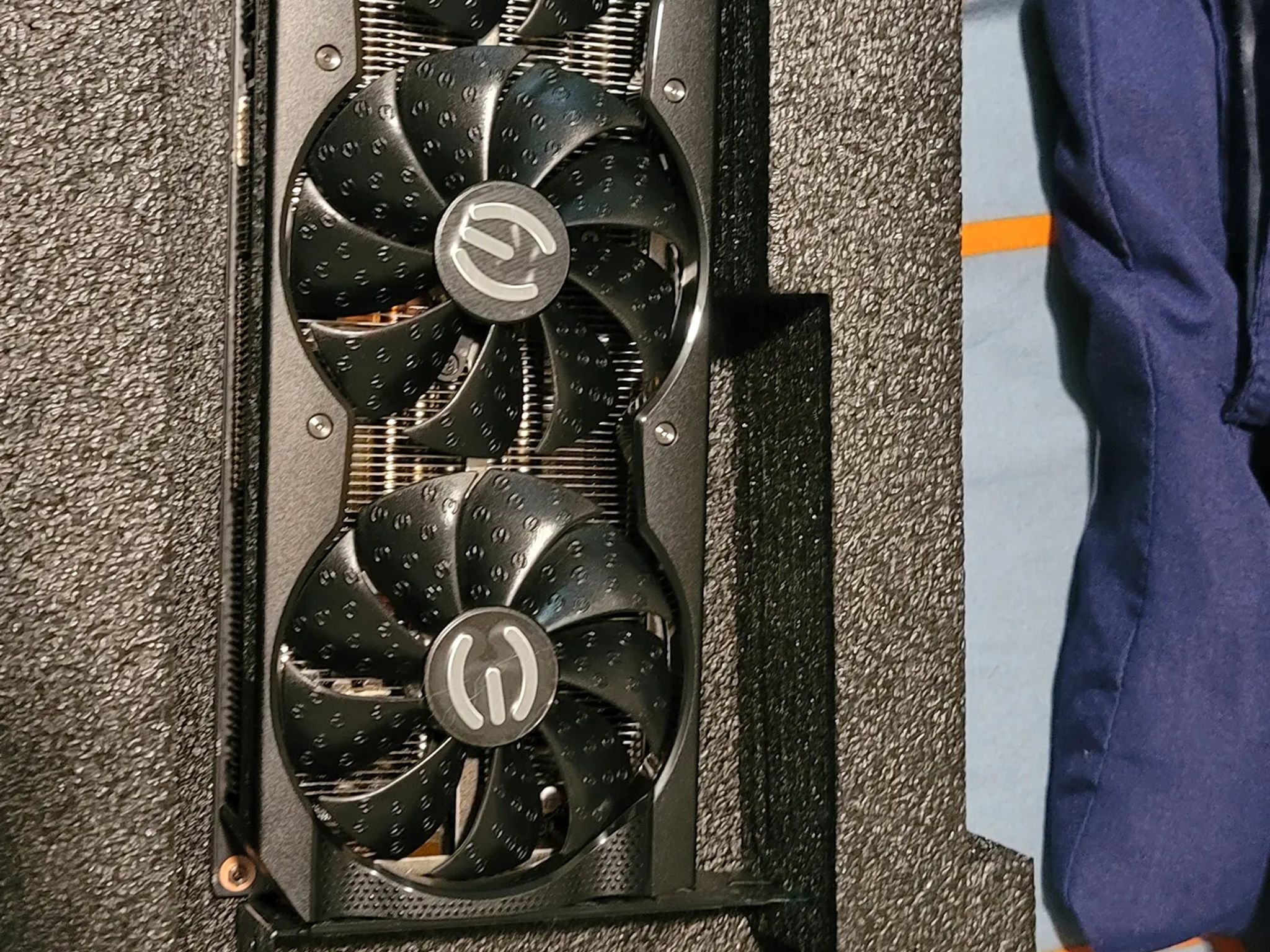 NVIDIA GeForce RTX 3070 - 8GB GDDR6 - EVGA XC3 BLACK