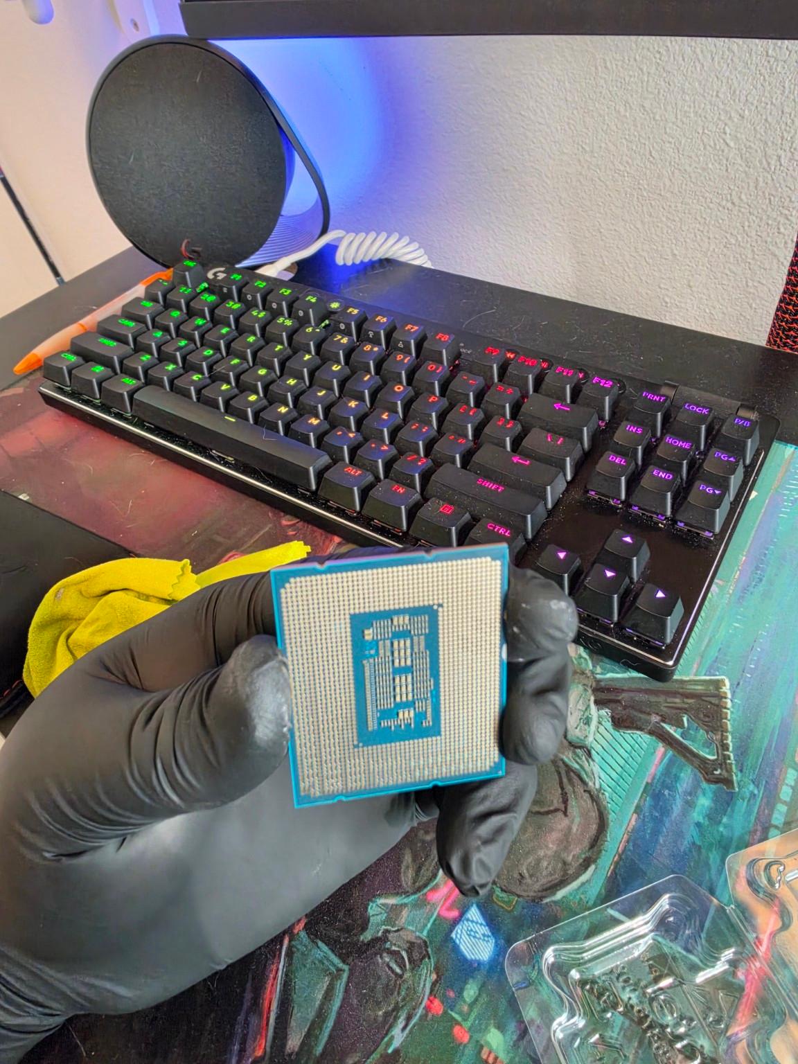 Intel Core i5-12600KF