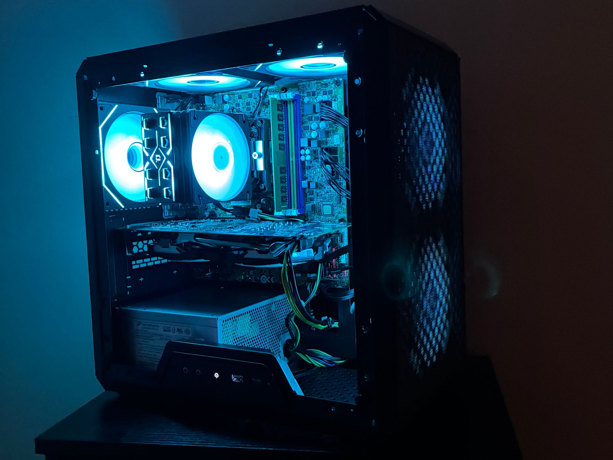 Low Cost Gaming PC | RX 580 4GB | Xeon CPU| 16GB Ram | 512GB Storage | 400W PSU