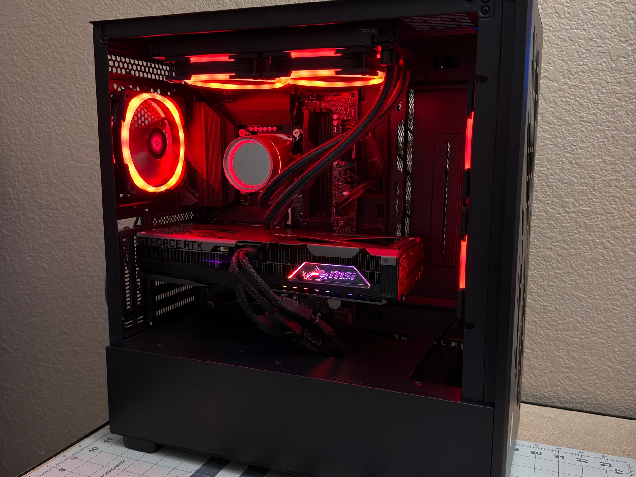 i7-13700KF | RTX 5070 | 32GB DDR5 | 3TB Gaming PC