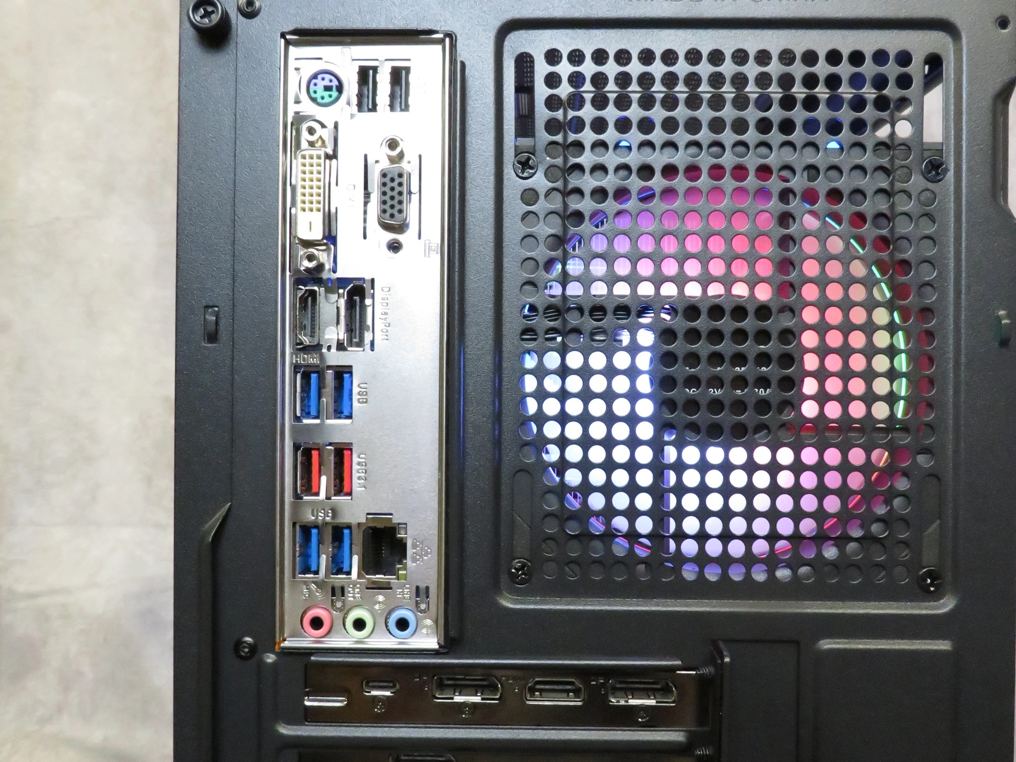 Price to Performace BEAST! EVGA RTX 2070 Super + Ryzen 5 5500 + 32 TB DDR4 + 1 TB SSD