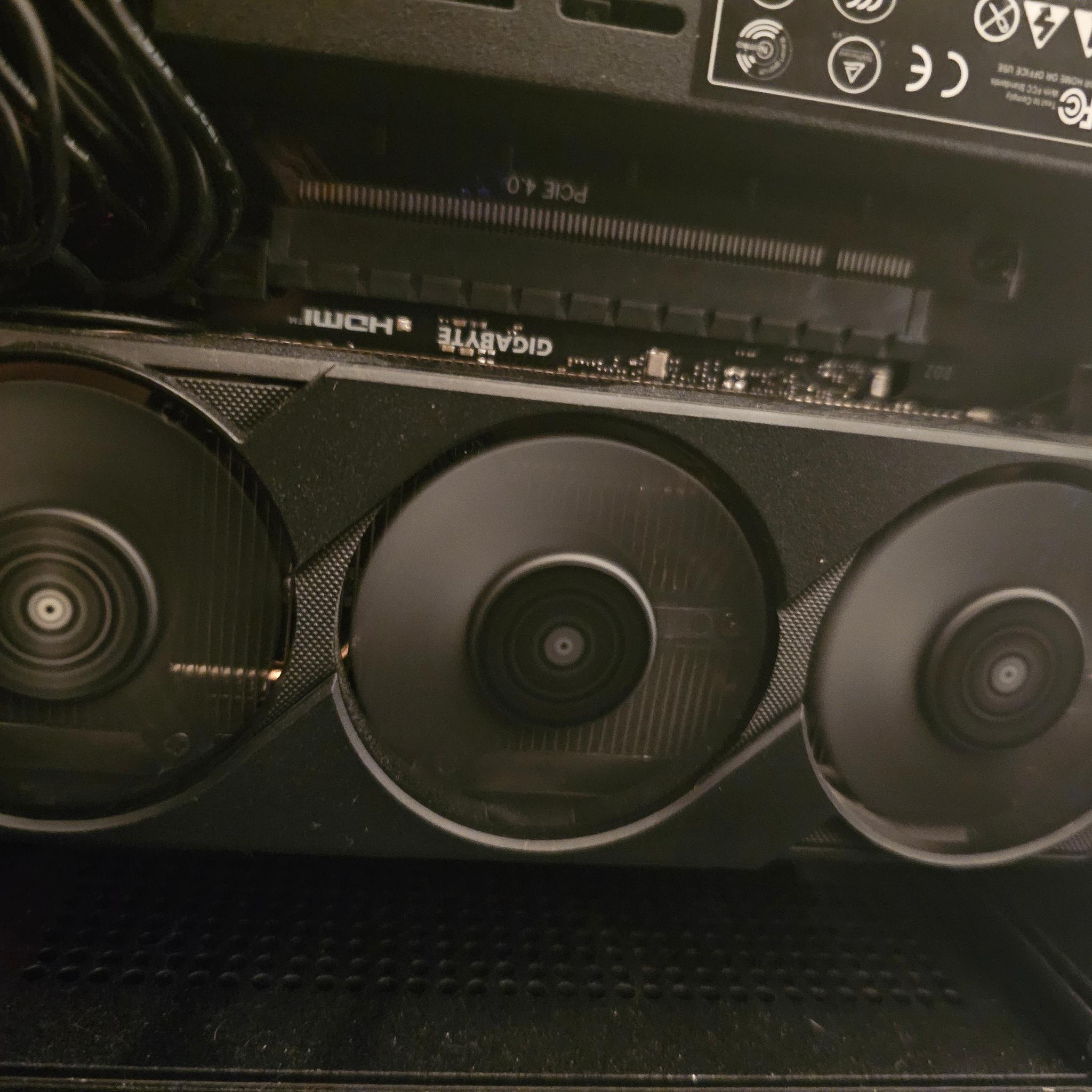 GIGABYTE GeForce RTX 5060 OC Low Profile 8G