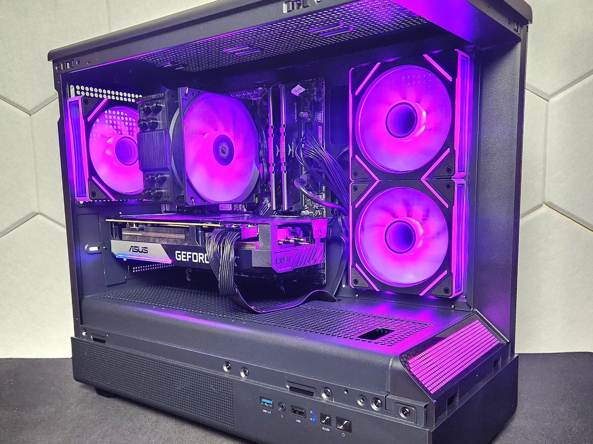 RTX 3070 | Intel I5-12400F | 16GB DDR4 | 1.25TB SSD+HDD | WIFI+BT "Night Runner"