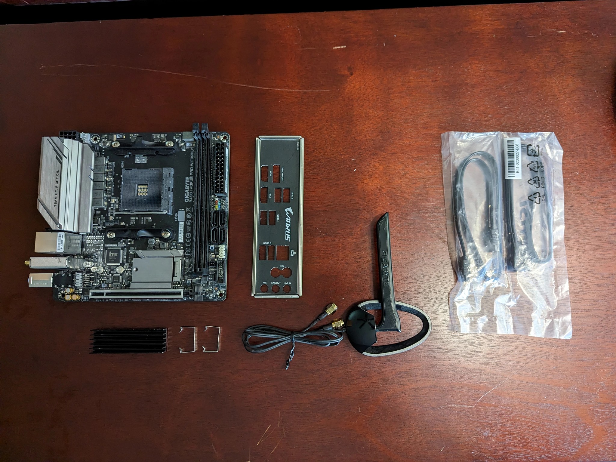 Gigabyte B450 I Aorus Pro Wifi Mini ITX Motherboard with Box/Accessories