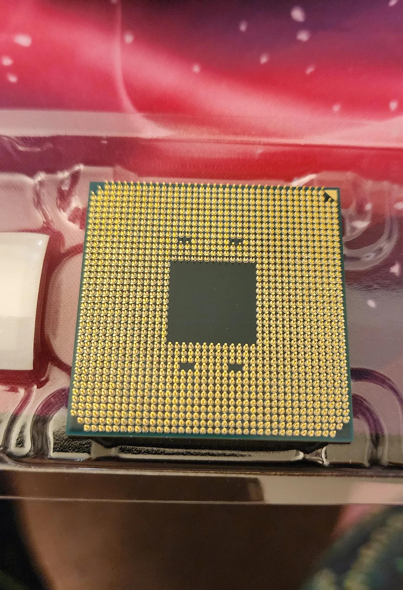 For Sale Used AMD Ryzen7 3700x like new