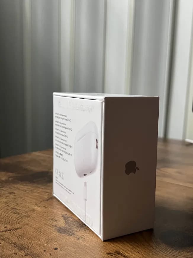 Open Box AirPods Pro 2nd Generation USB Type-C with ANC and MagSafe Wireless Charging