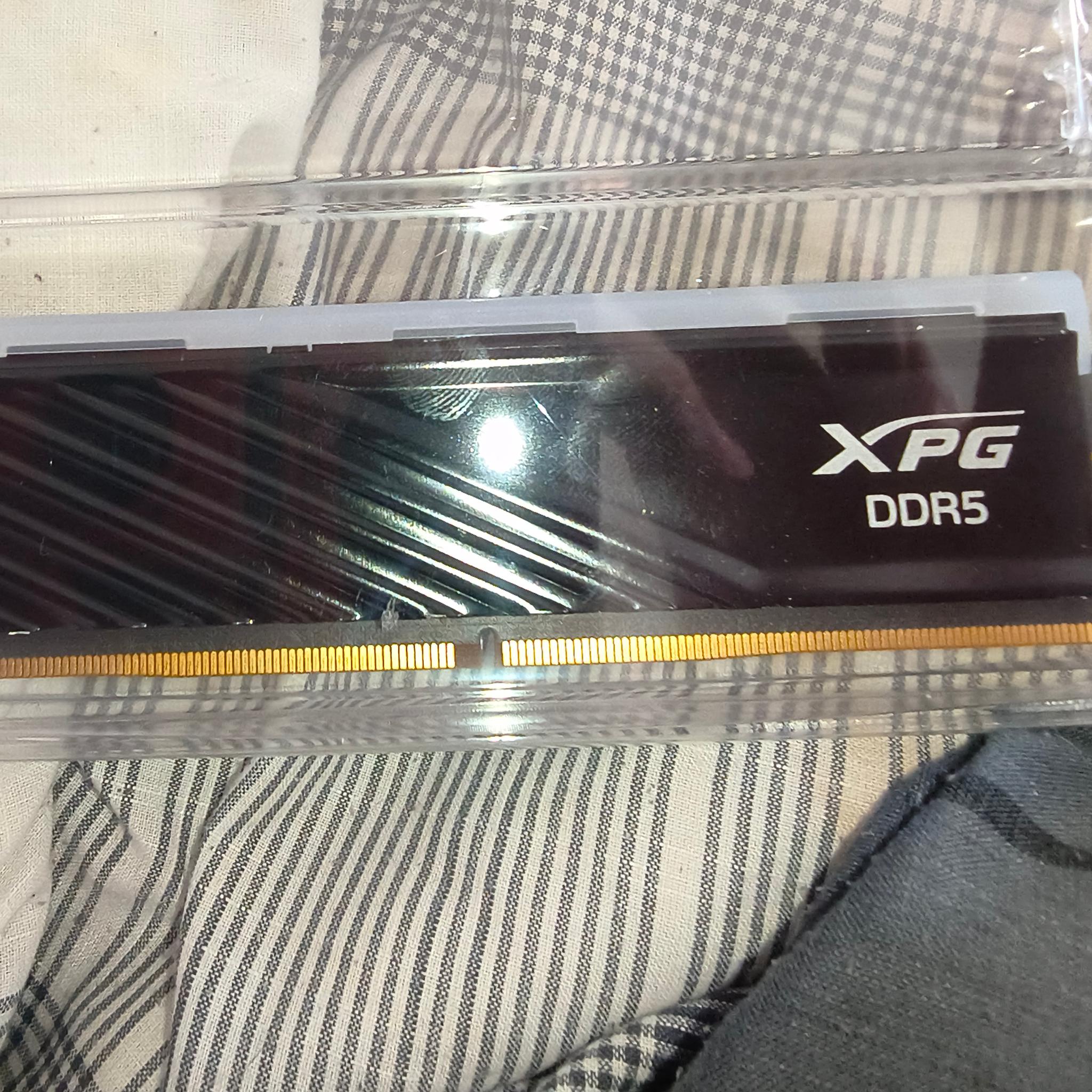 XPG Blade DDR5 16GB 6000MT/S C48