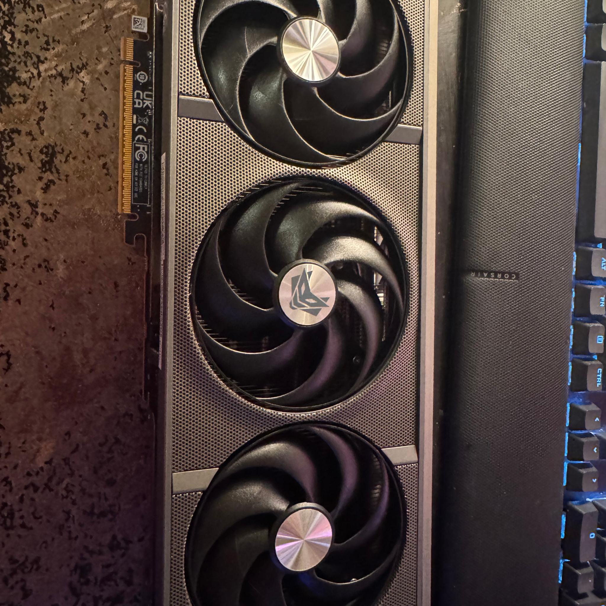 SAPPHIRE NITRO+ RX 9070 XT WITH LTT PTM 7950 & UPSIREN UTP 8