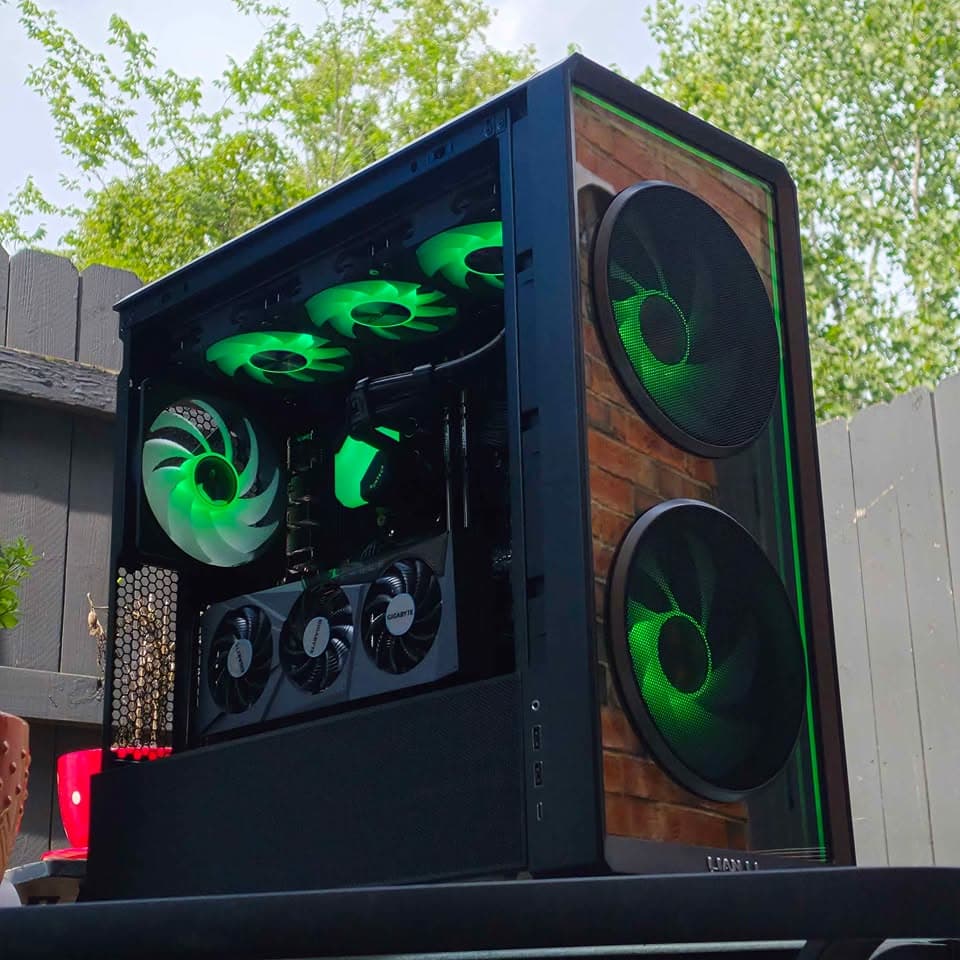 🌀RGB Gaming PC🌀 • AMD 6600, Ryzen 7, 16GB RAM, SSD, WiFi + BT, Plug n' Play Ready