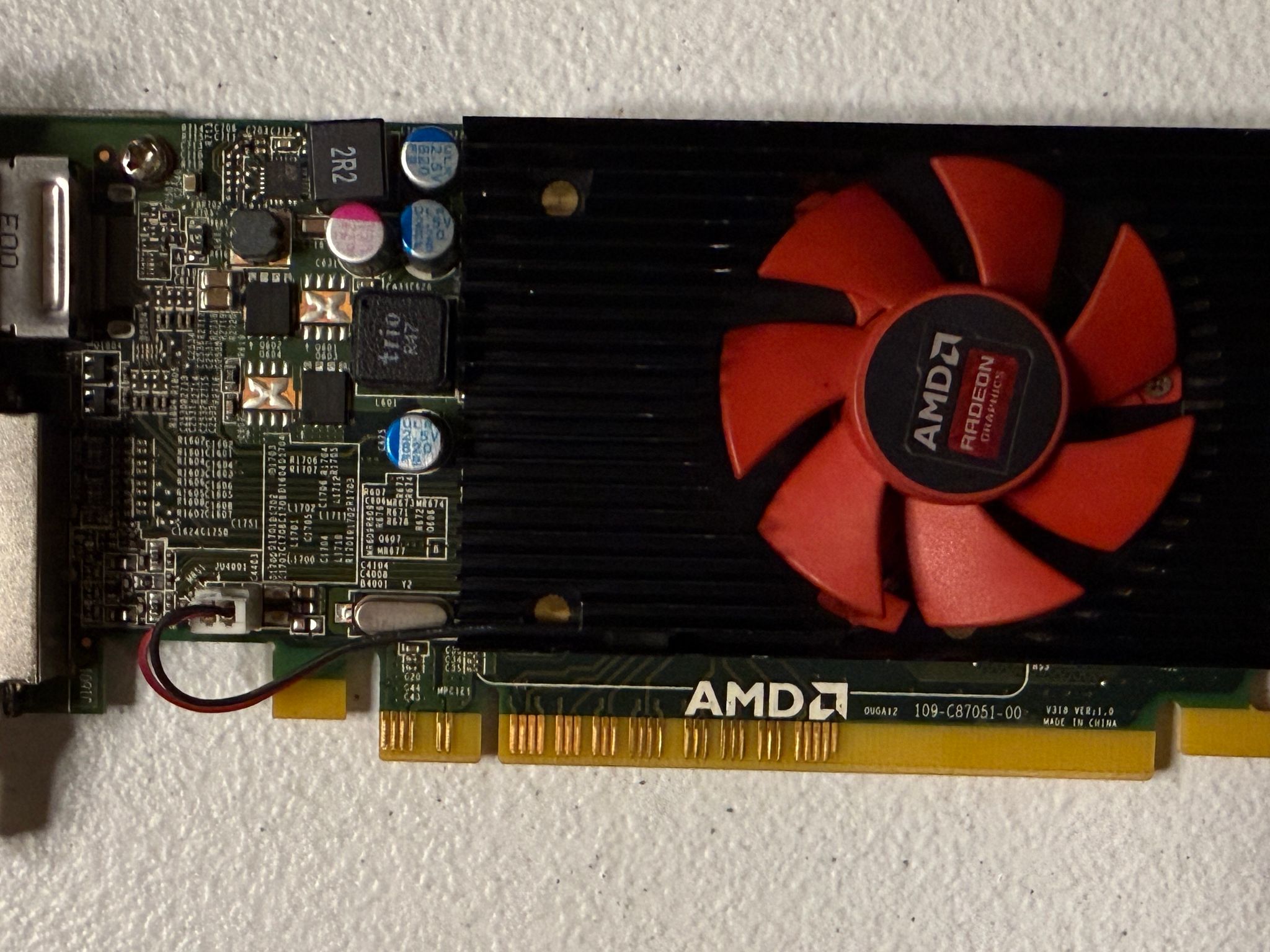 AMD Radeon R5 340X (SFF)