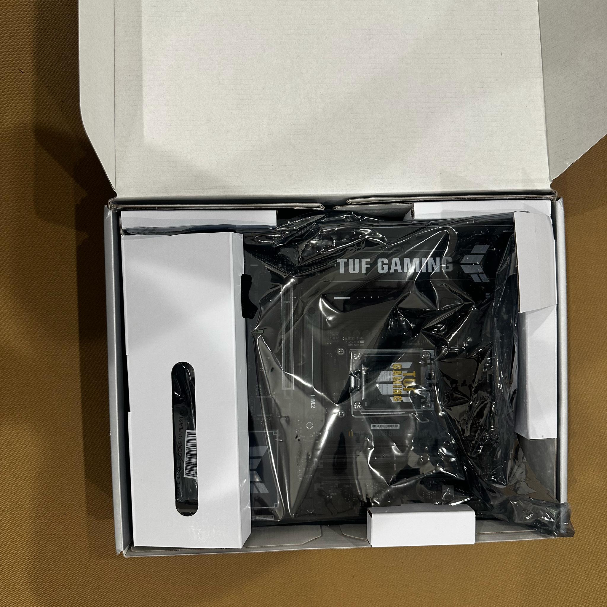ASUS TUF Gaming B850-PLUS WiFi AM5 ATX (tested, works)