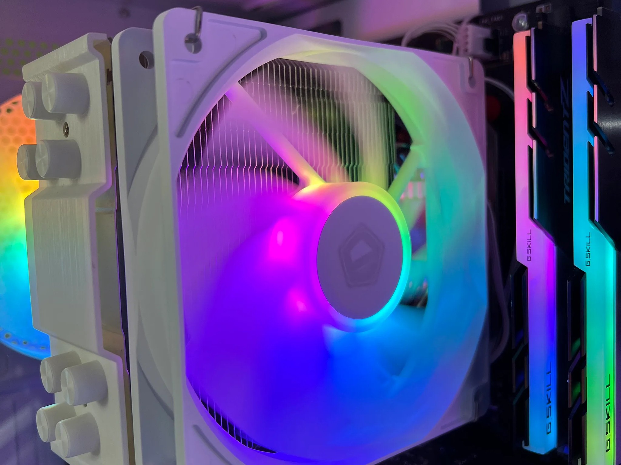 ☃️ INSANE VALUE ☃️ | White RGB Gaming PC (Ryzen 5 5500, GTX 1080, 16GB RAM, 1TB NVME, WIFI)
