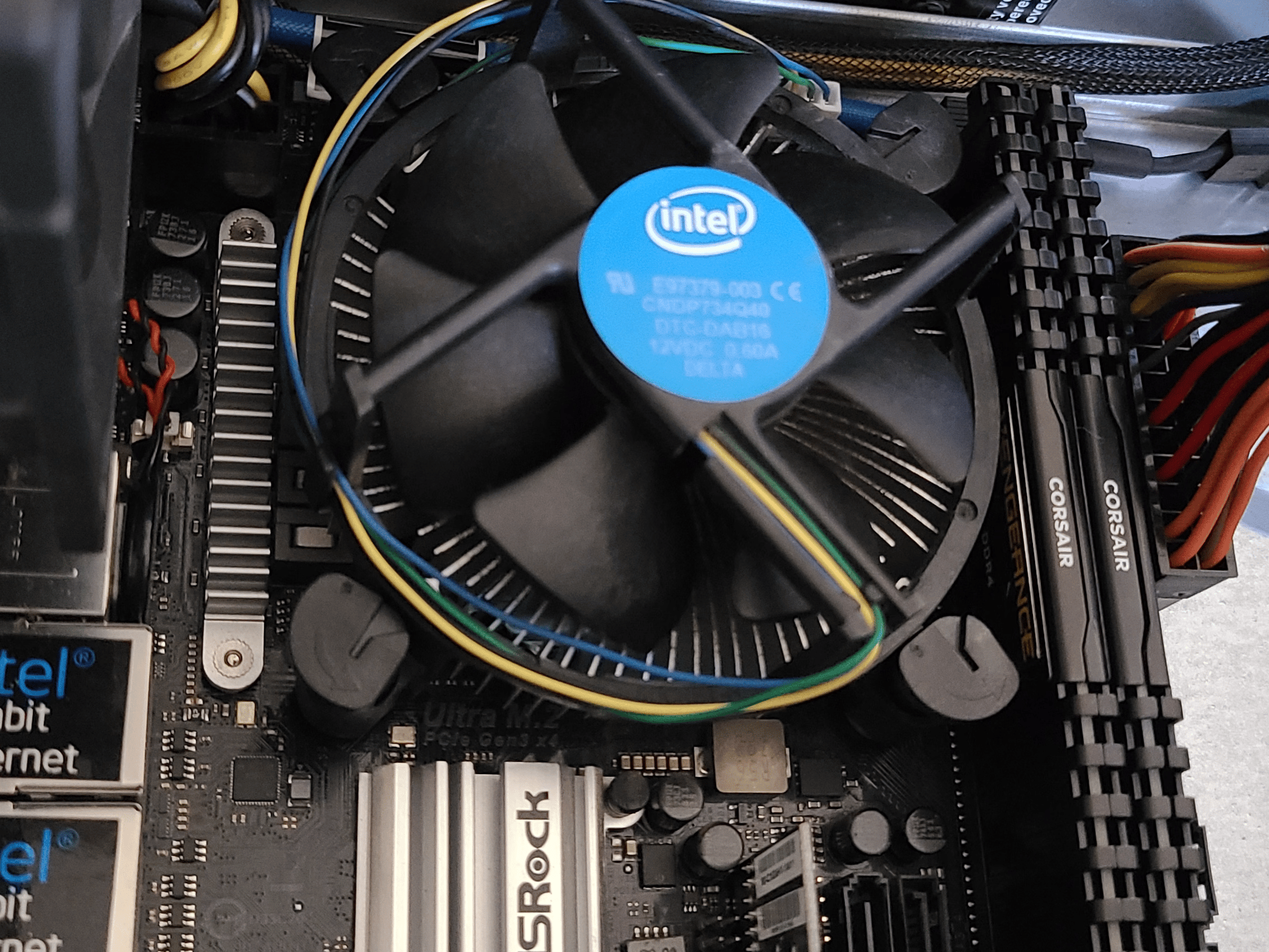 Custom Built Sleeper HP! Pentium G4560 + RTX 2070!