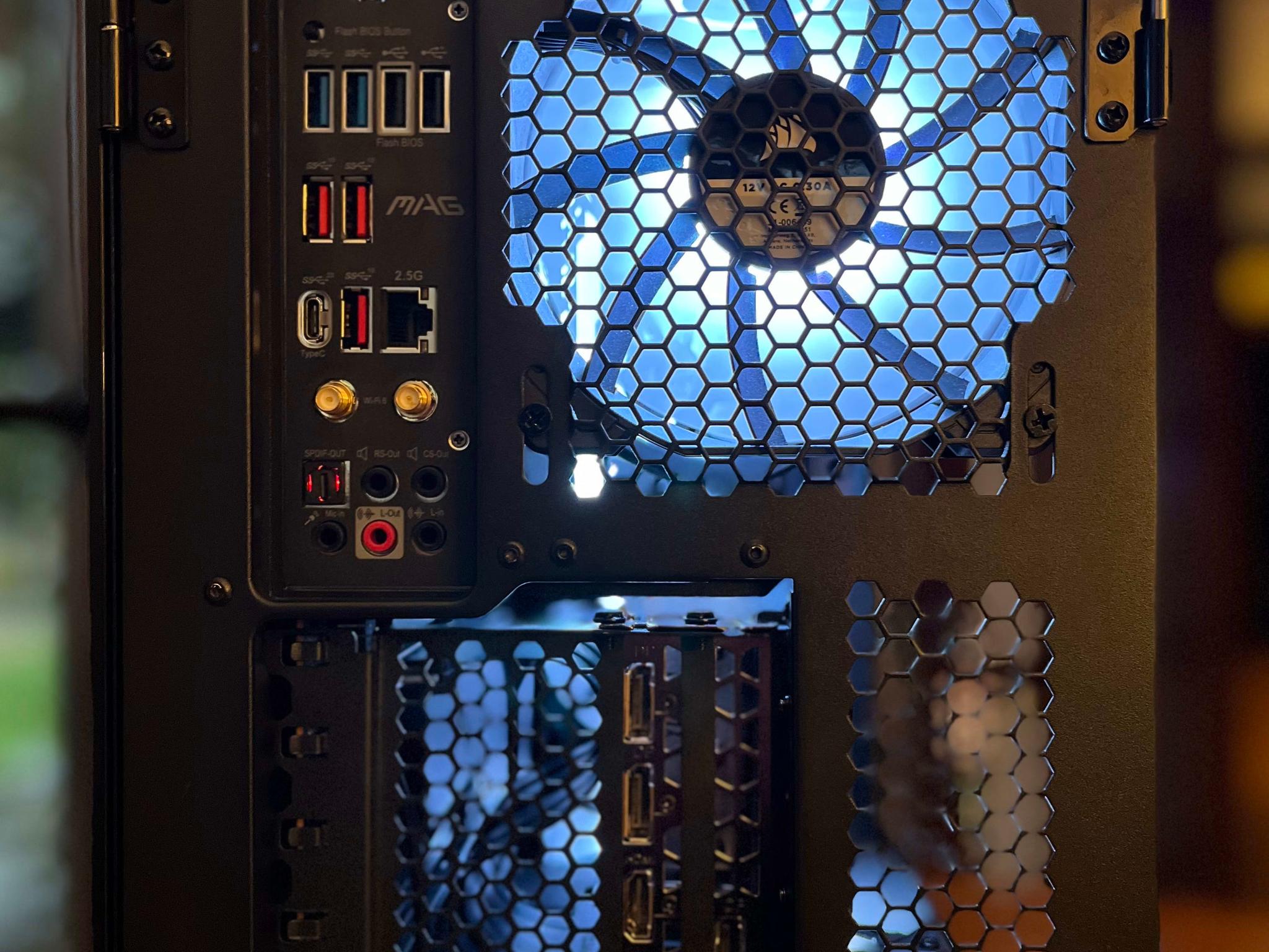 Paradox: High-end Gaming and Streaming I7-12700k and Rtx 3080ti Gaming PC