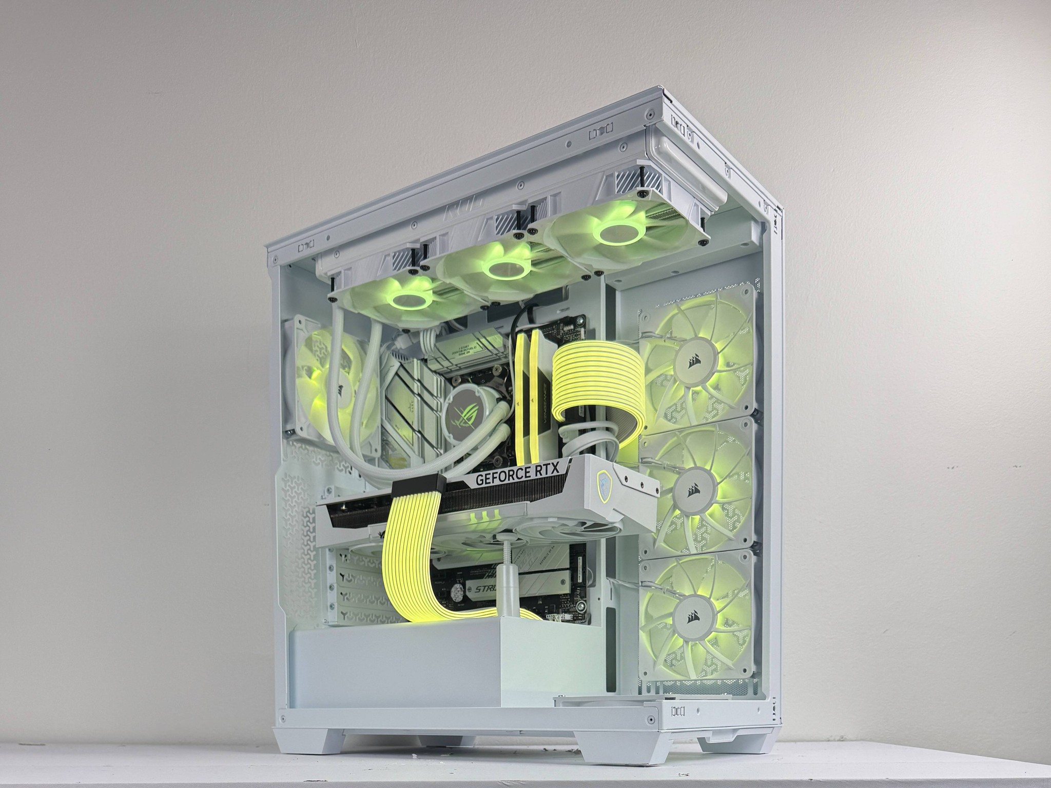 🧊Cryostorm🧊  | 1440p Streaming PC | Ryzen 7 7800X3D | MSI RTX 5070 | 32GB DDR5 6000MHz