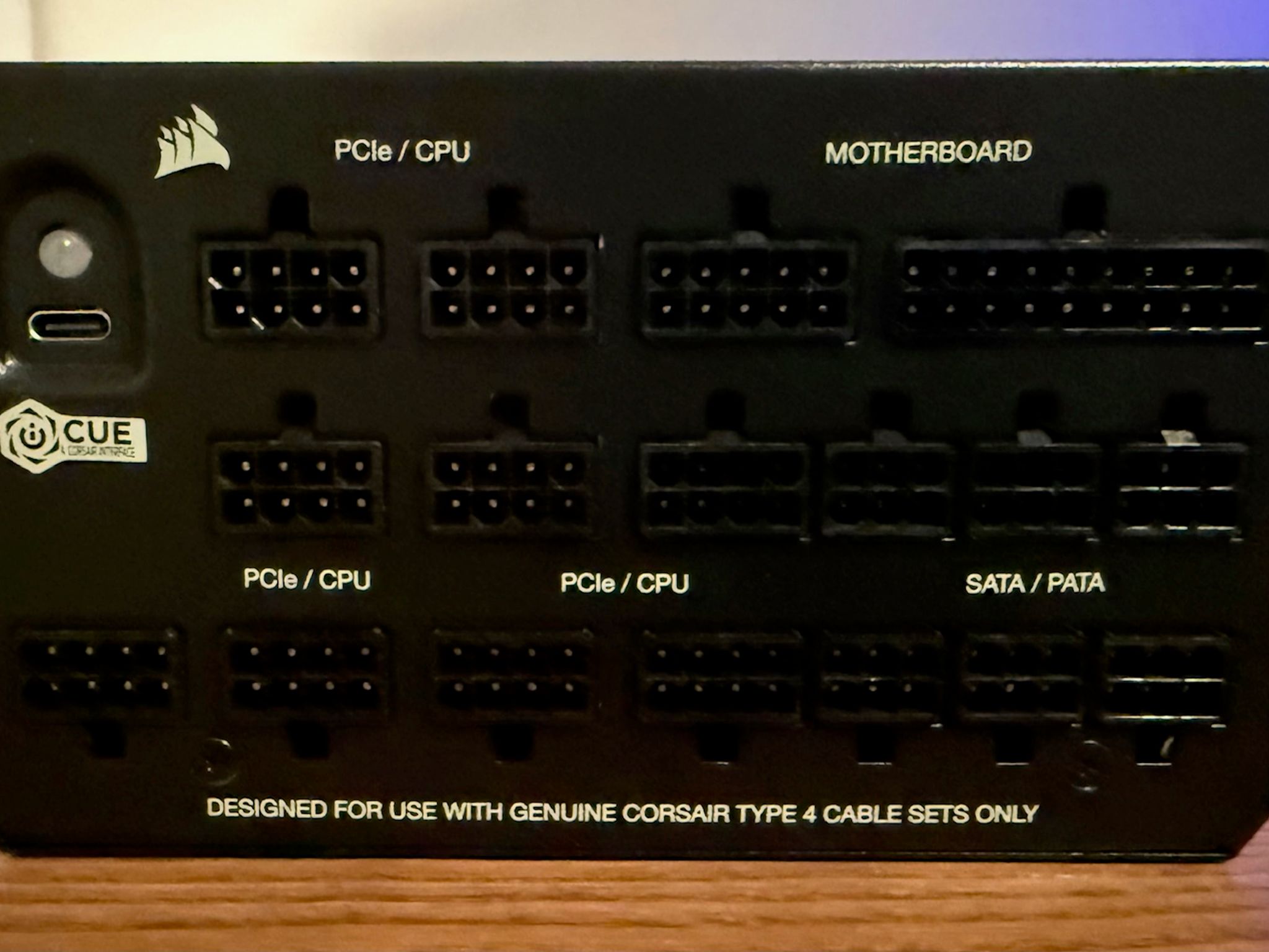 Corsair HX1500i Platinum ATX 1500 Watt