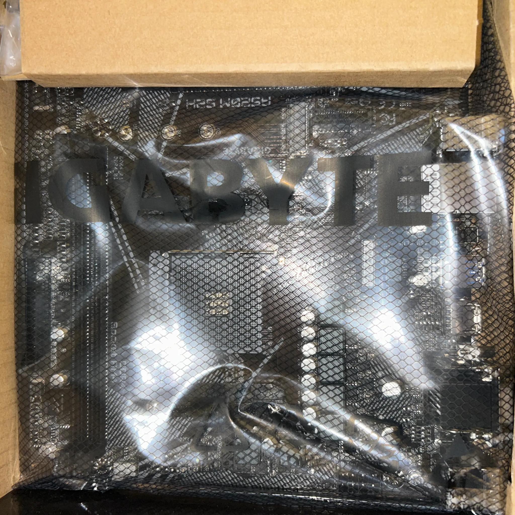 GIGABYTE A520M S2H