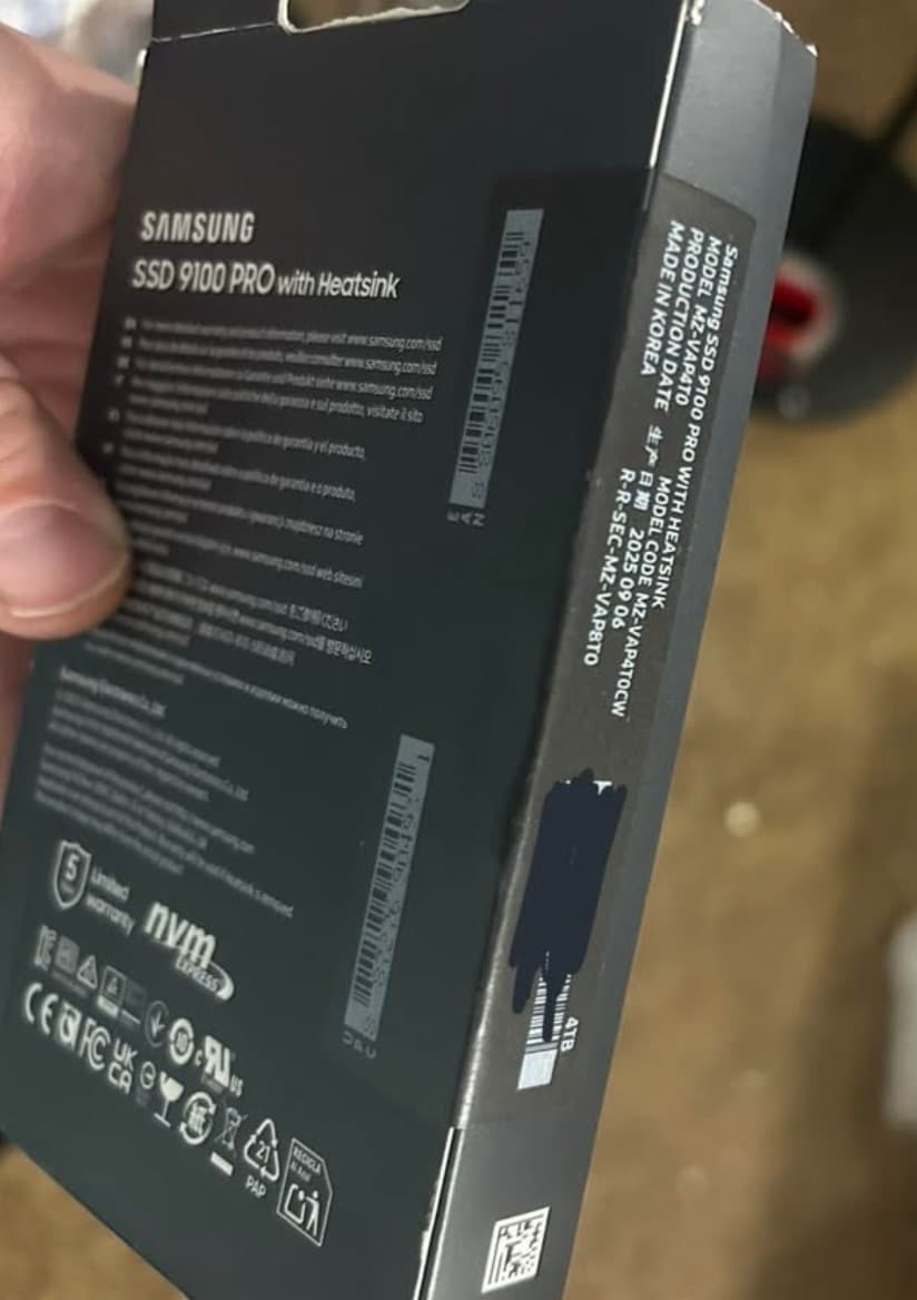 Samsung 4TB 9100 Pro SSD w/ Heatsink
