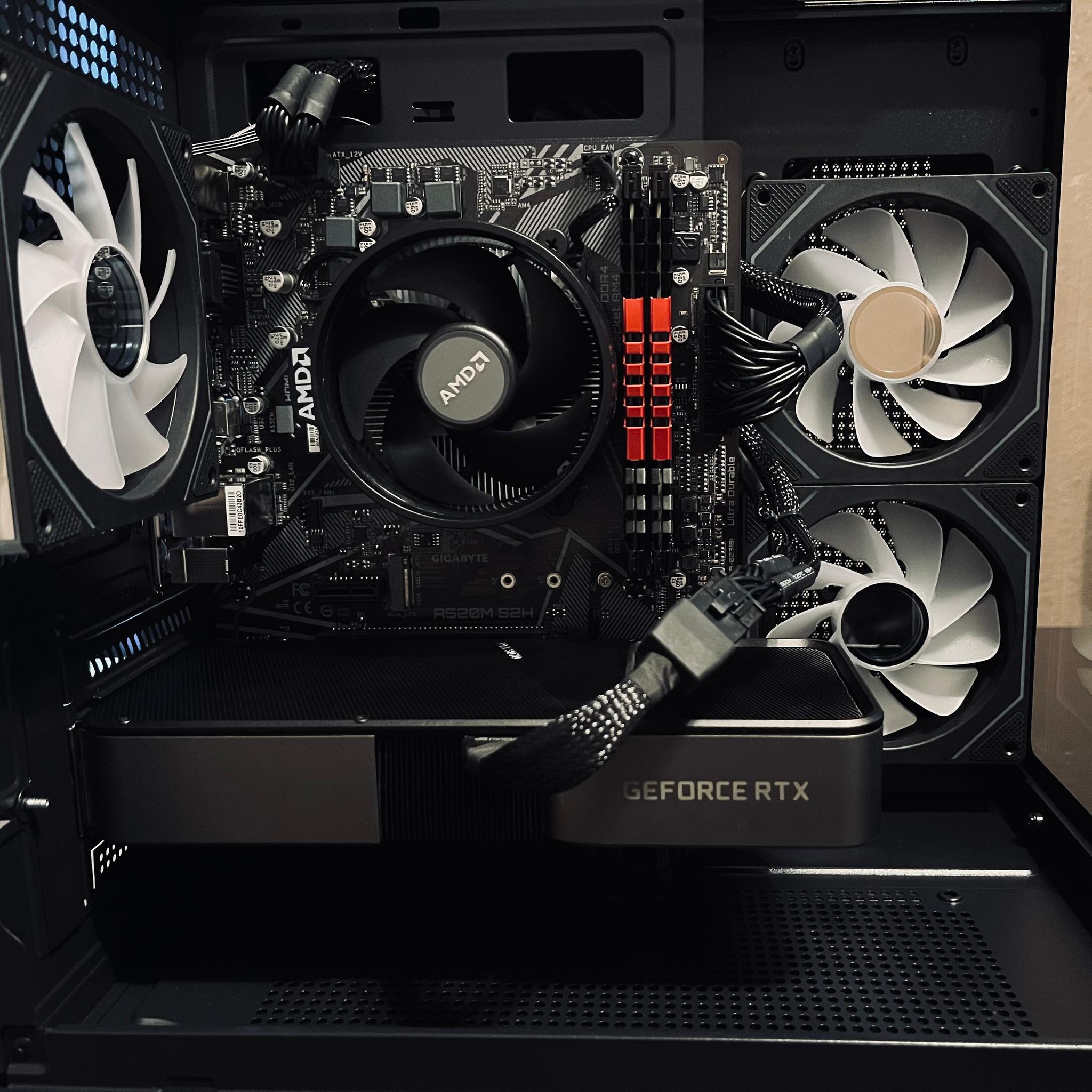 Performance Gaming PC |RTX 3070 // Ryzen 5500 // 1TB SSD|