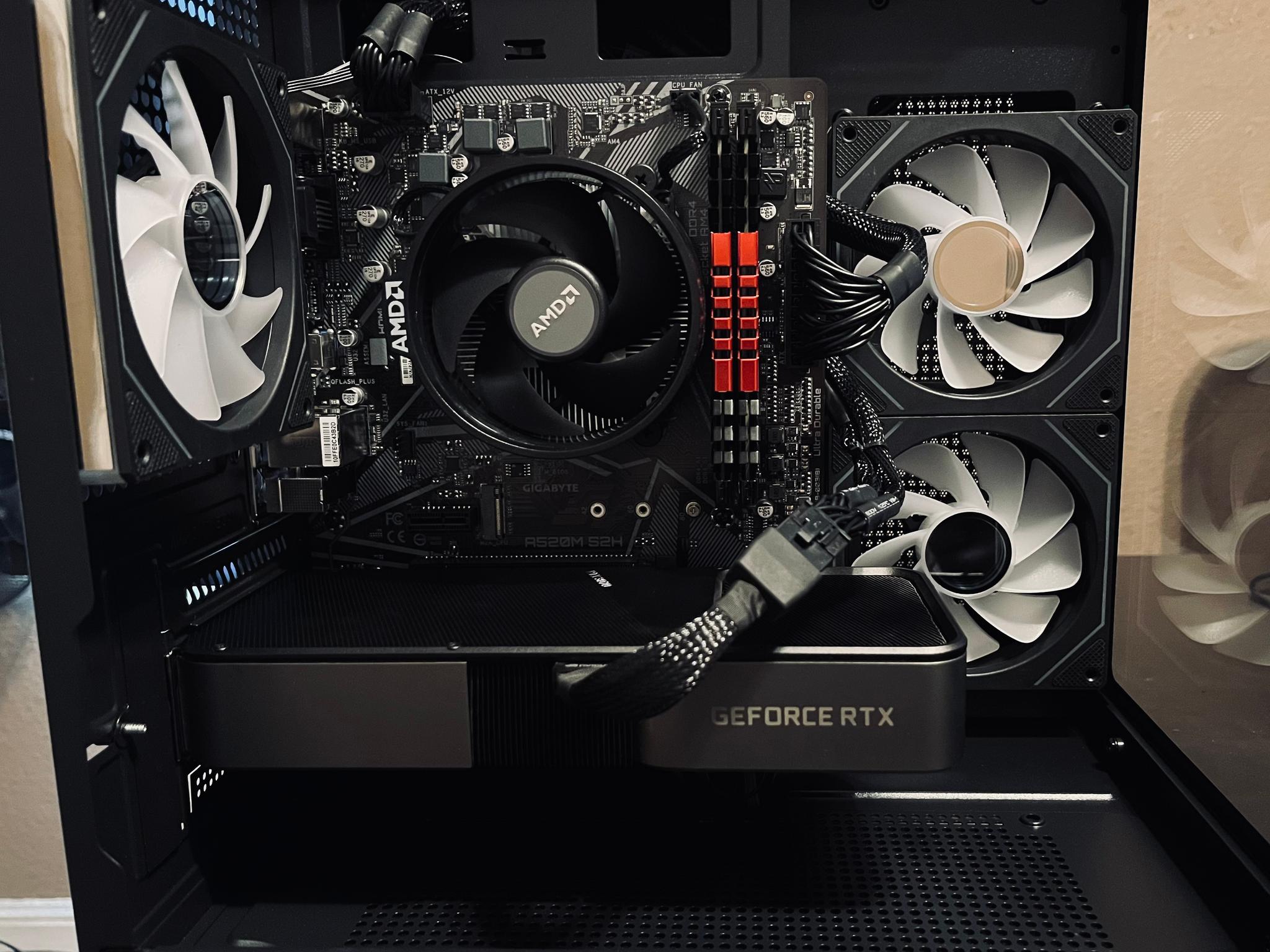 Performance Gaming PC |RTX 3070 // Ryzen 5500 // 1TB SSD|