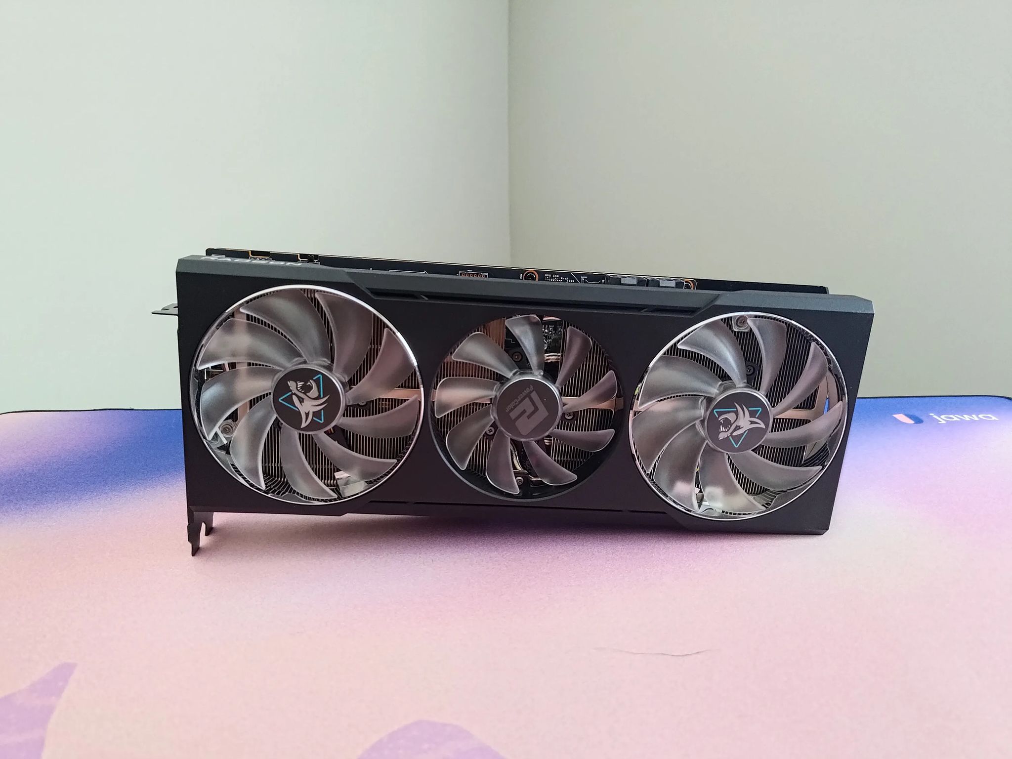 PowerColor Hellhound RX 6700XT