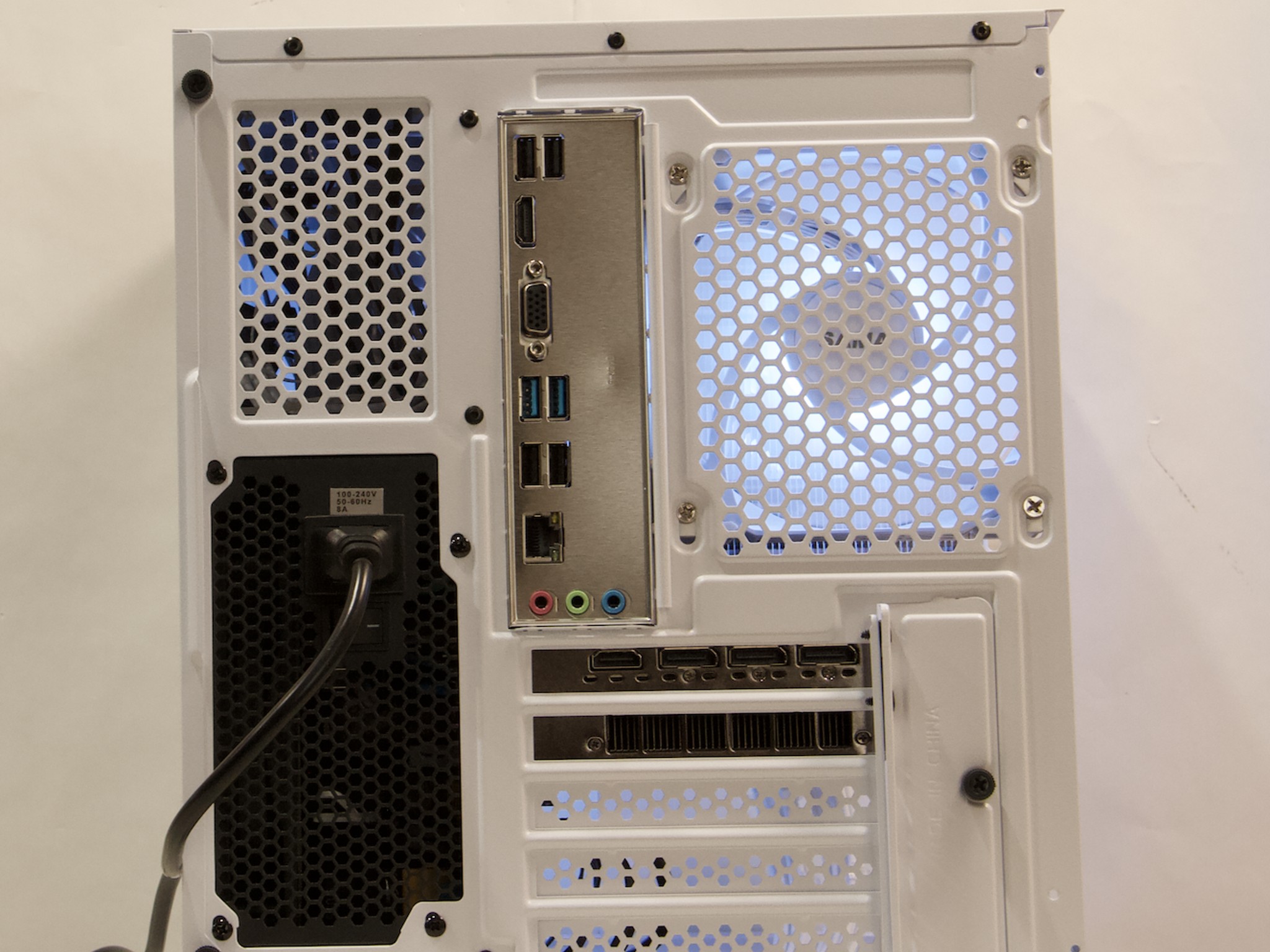 RTX 3070, Ryzen 5 5500, 16GB DDR4, 1TB NVMe SSD, WiFi - Gaming PC