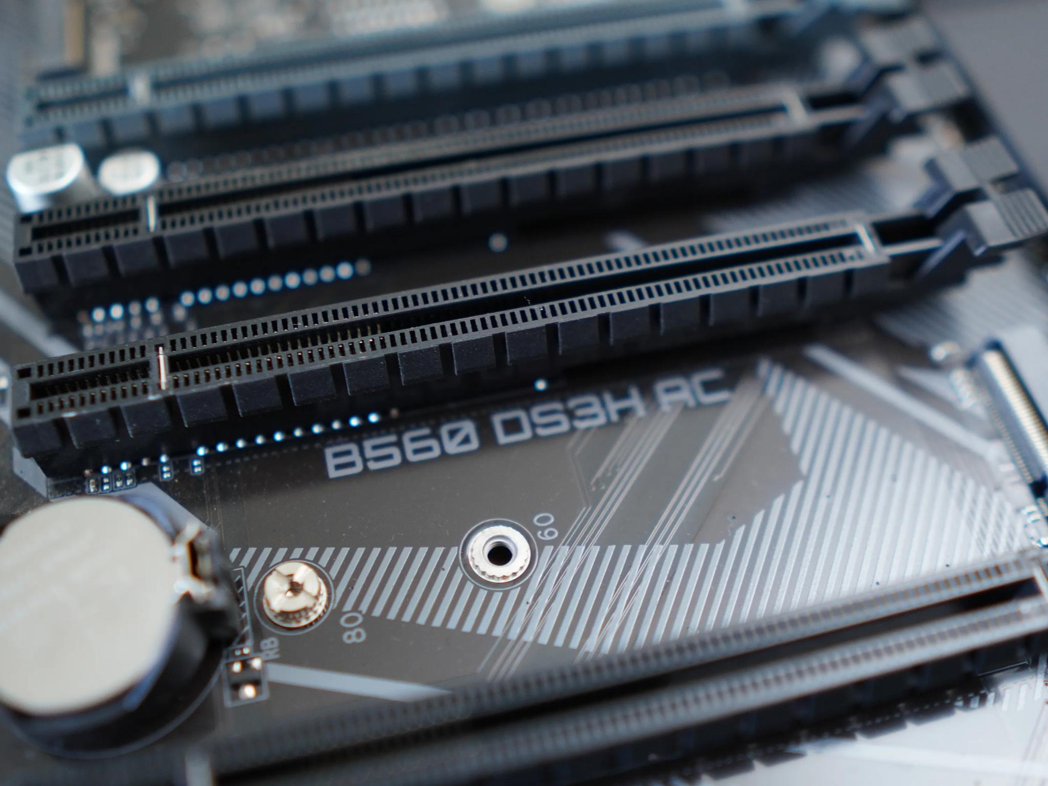 Gigabyte b560 ds3h ac