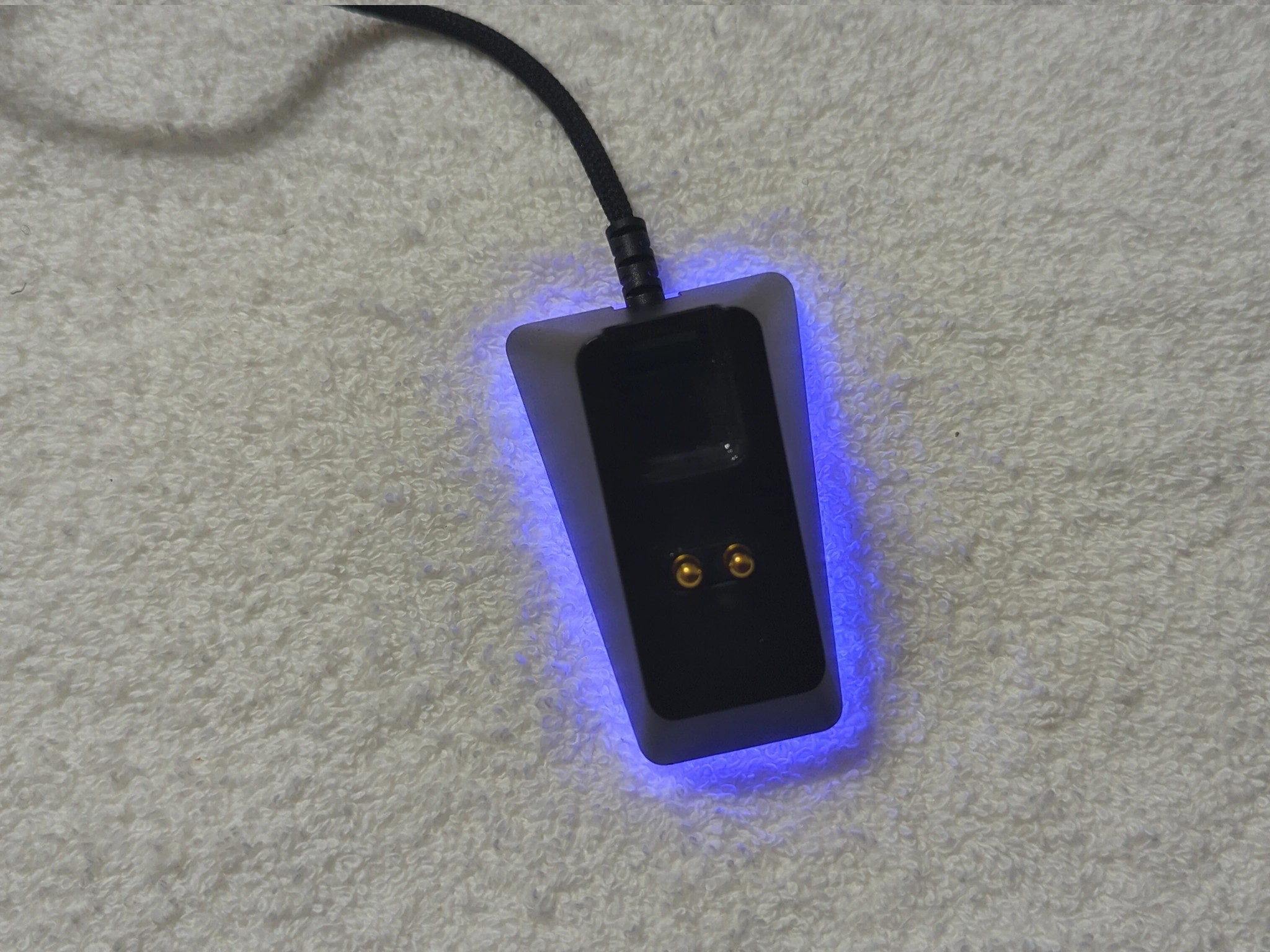 Razer Viper Ultimate wireless with charging stand in excellent condition and barely used!