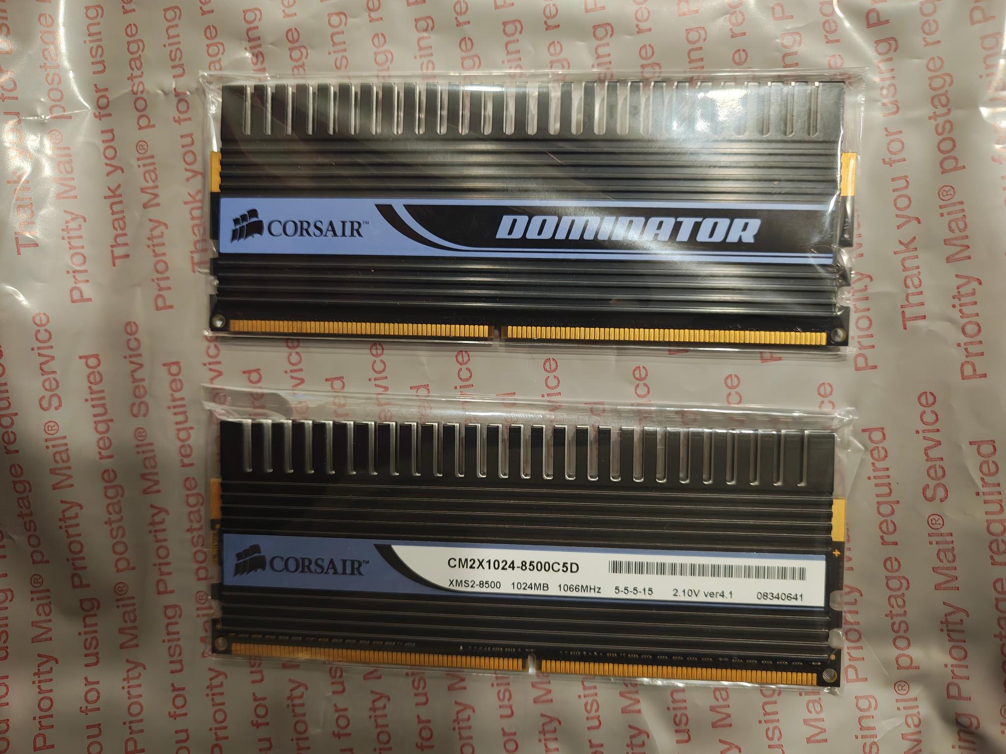 1GB Corsair Dominator DDR2 1066MHz Desktop RAM Module