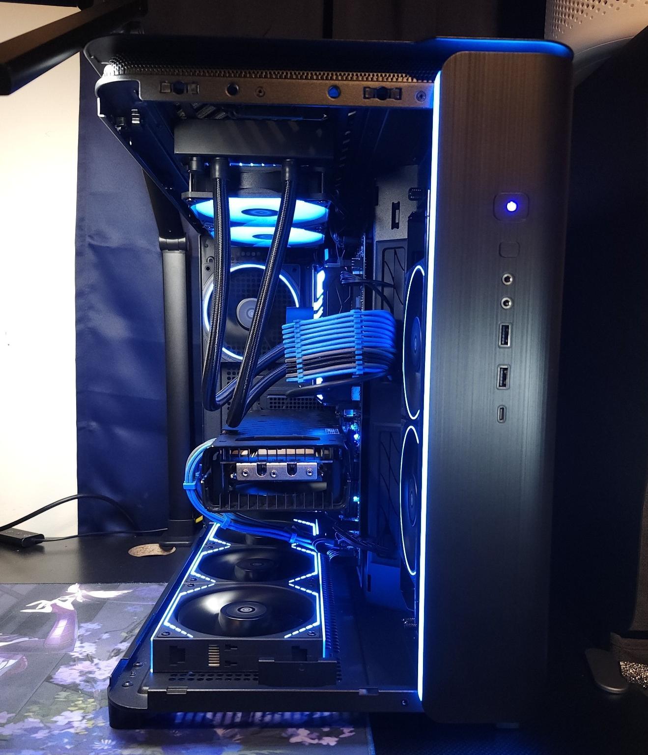 Tron Legacy Dark Gaming - Ryzen 7 5700X3D | RX 6800