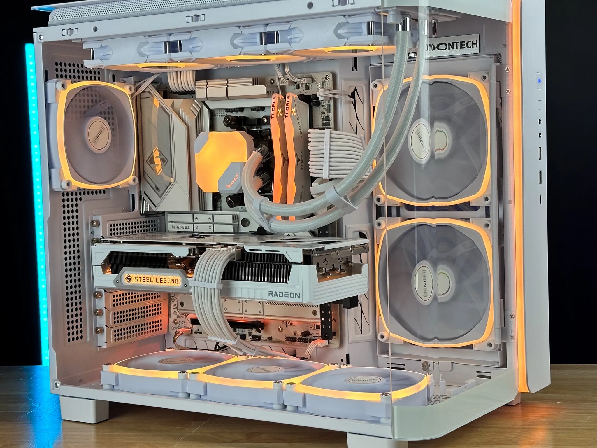 AES Quasar 9700x/9070XT Gaming PC