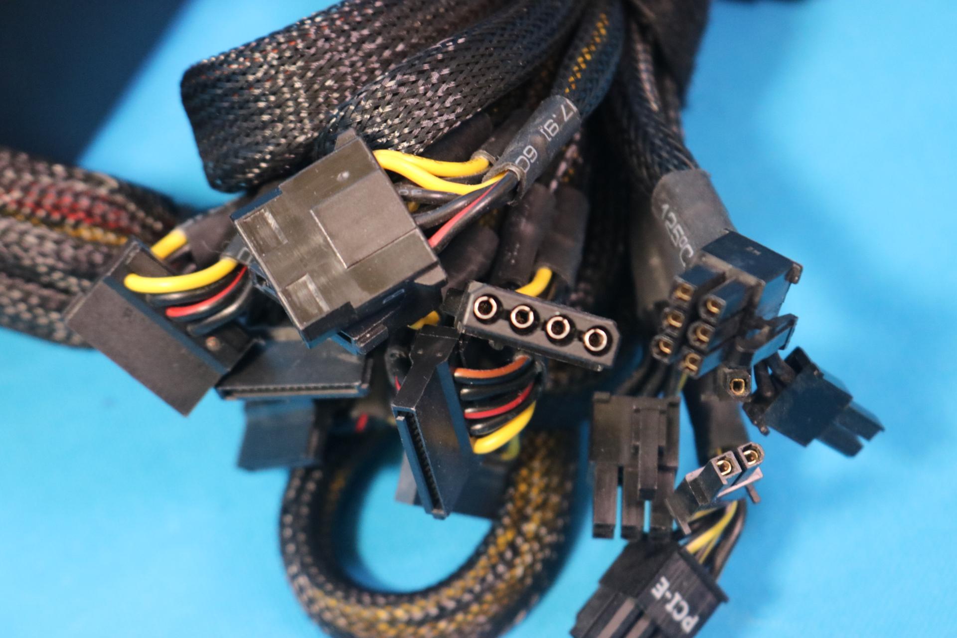 Antec TruePower Classic 750W Continuous Power 80 PLUS Gold 24-Pin ATX Desktop PSU TP-750C