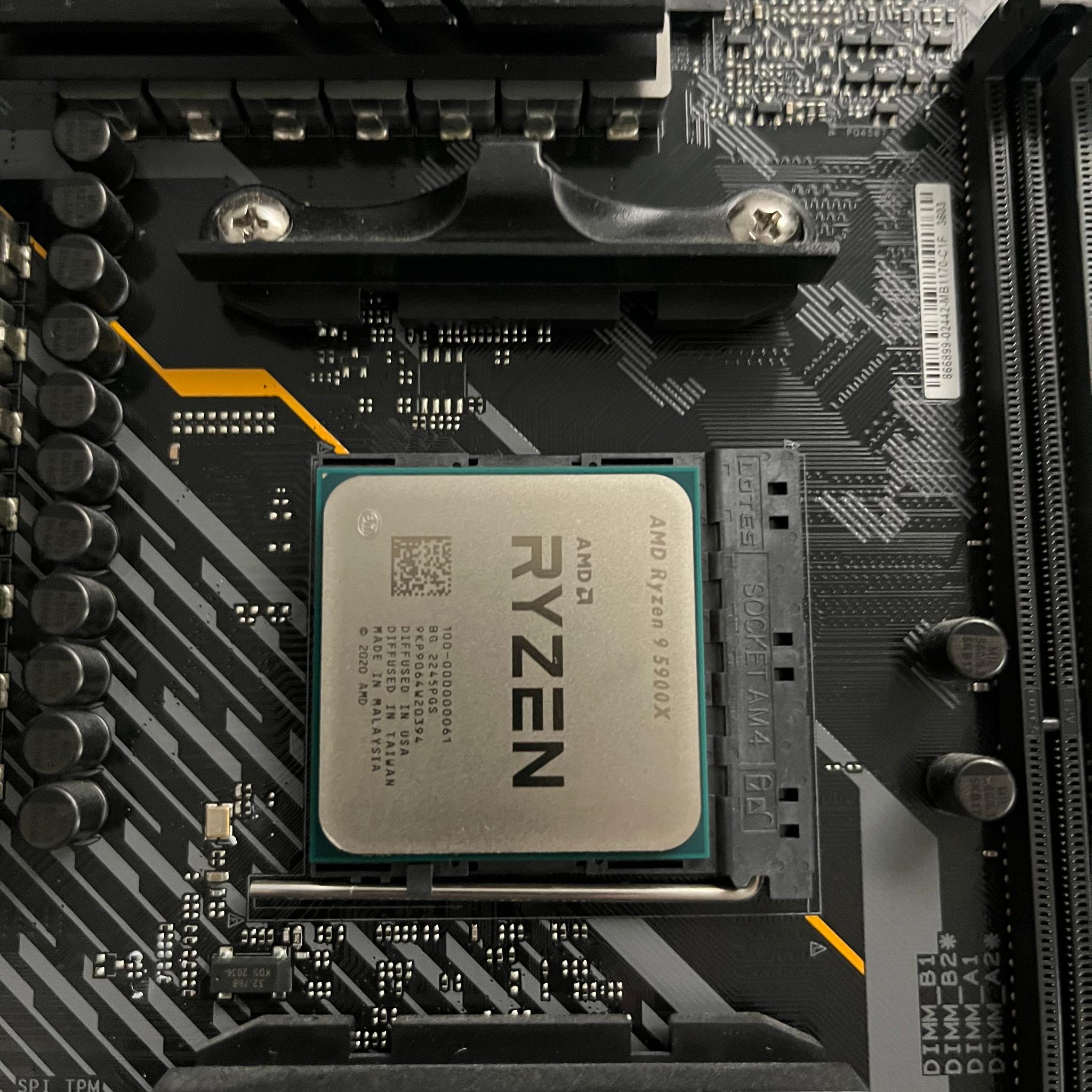 Ryzen 9 5900X CPU + ASUS TUF Gaming X570-Plus WiFi Motherboard + 64GB Corsair Vengeance DDR4 Bundle