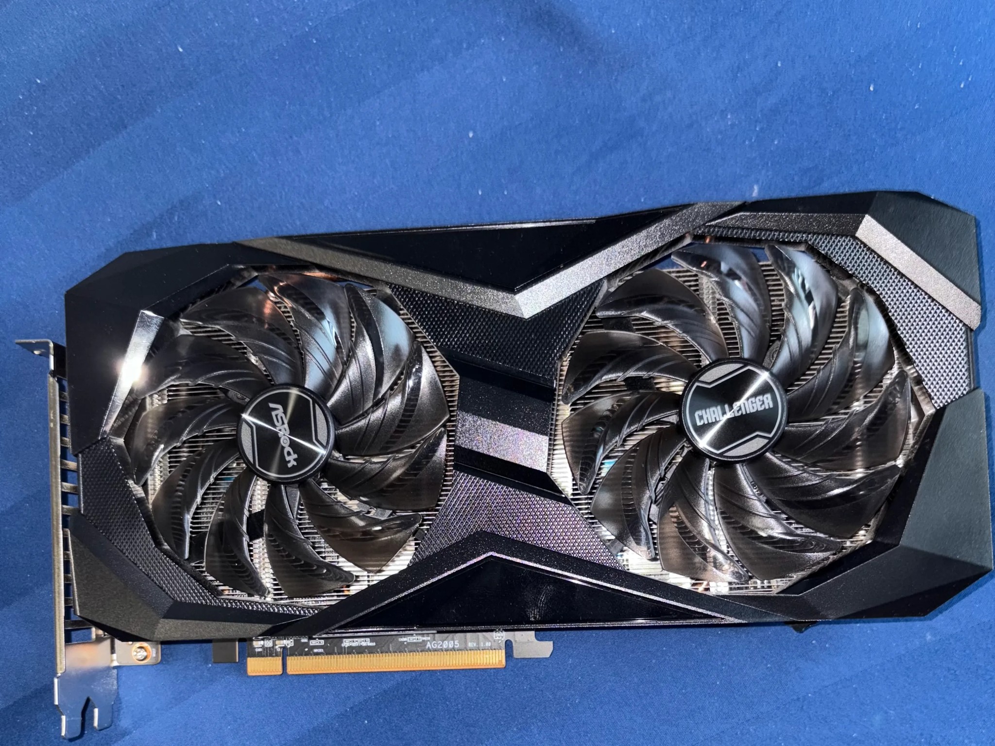 ASrock Challenger 6700xt 12GB VRAM used
