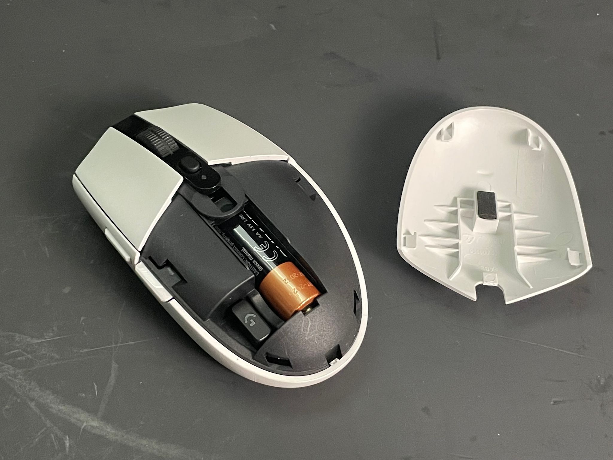 Logitech G305 LIGHTSPEED Wireless Gaming Mouse, Hero 12K Sensor - White | Free Shipping